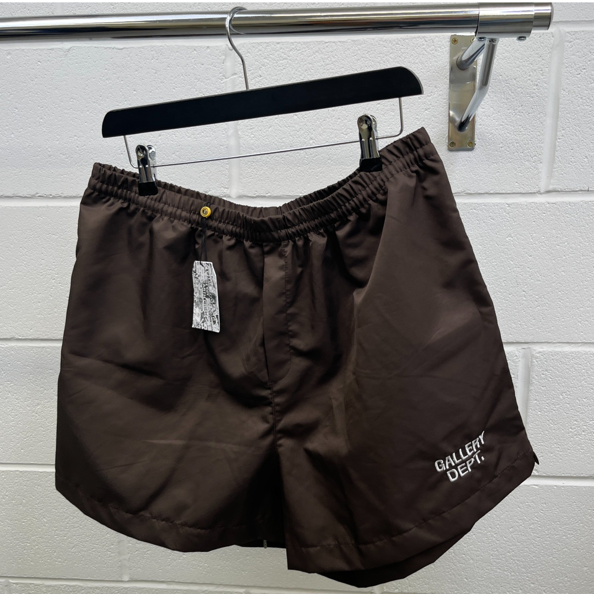 Men's Zuma Shorts Brown Size XL