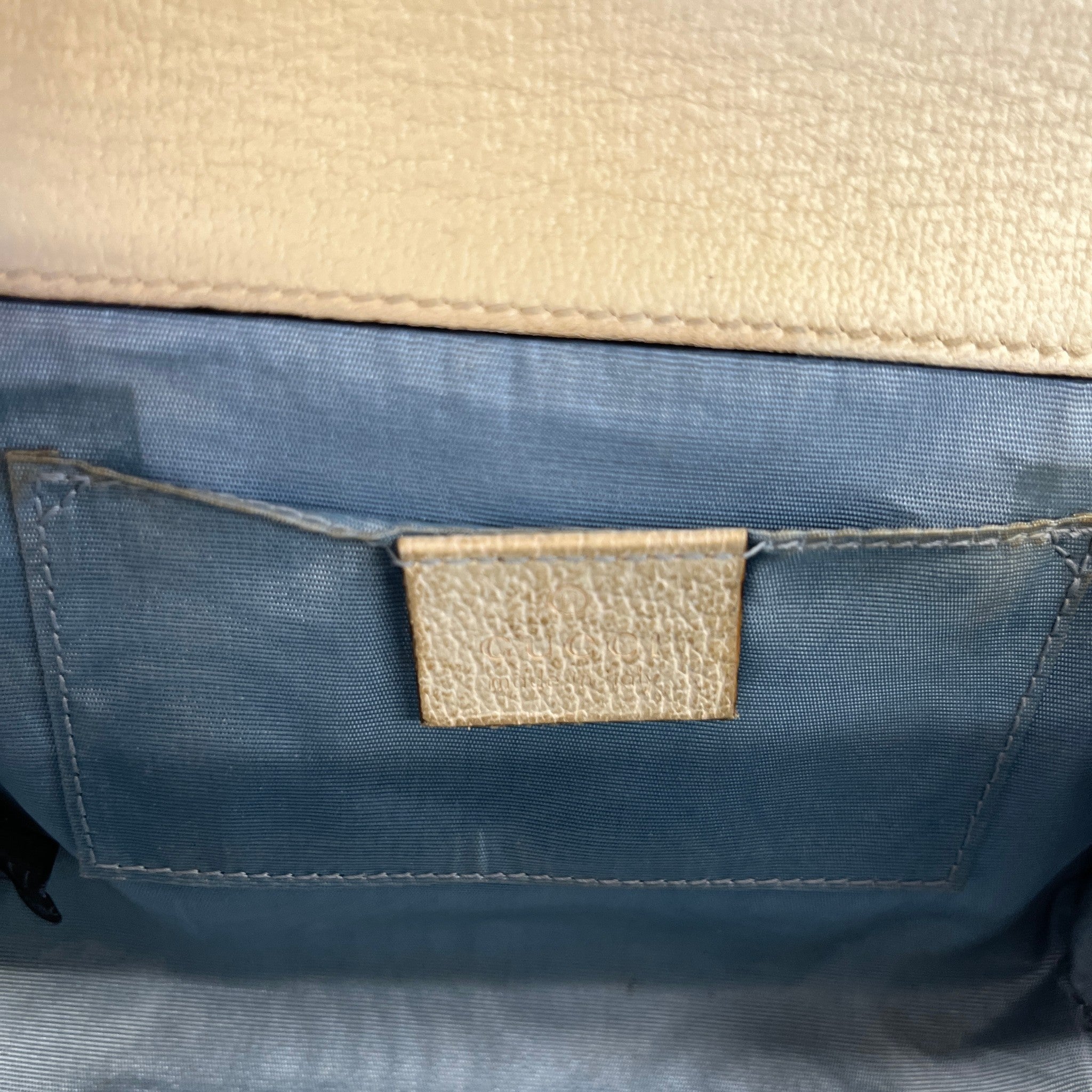 Women's Small Bee Star Padlock Bag Cream