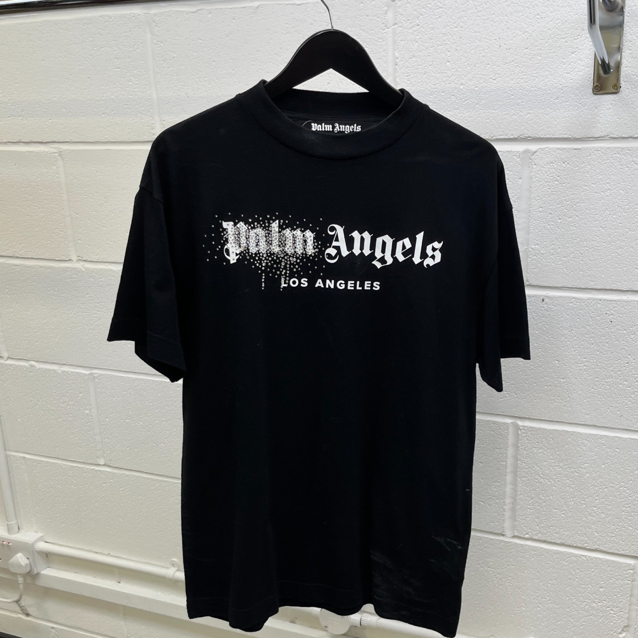 Men's Rhinestone Sprayed Logo T-Shirt Black Size M