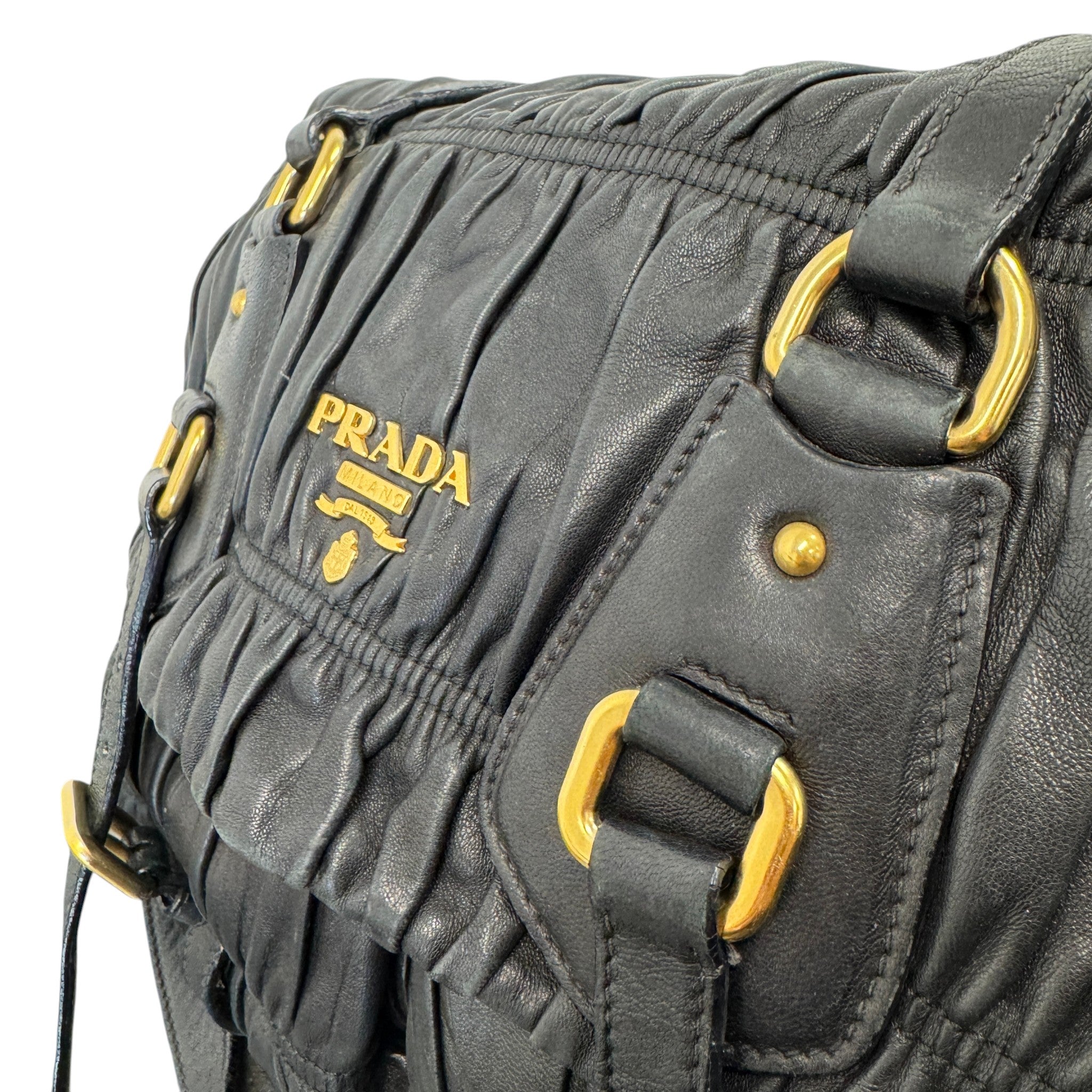 Women's Nappa Gaufre Messenger Bag Black