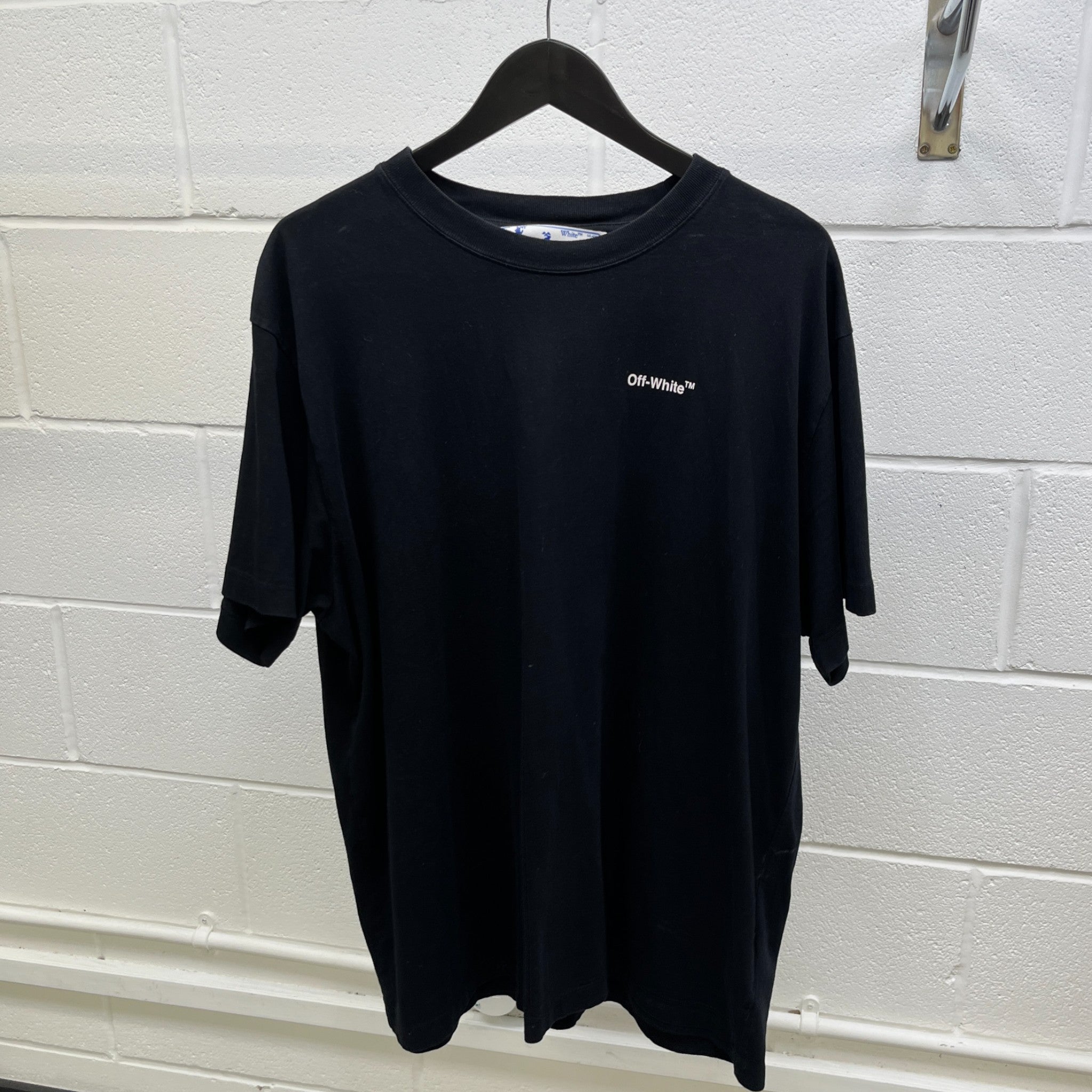 Men's Arrow Logo T-Shirt Black Size S