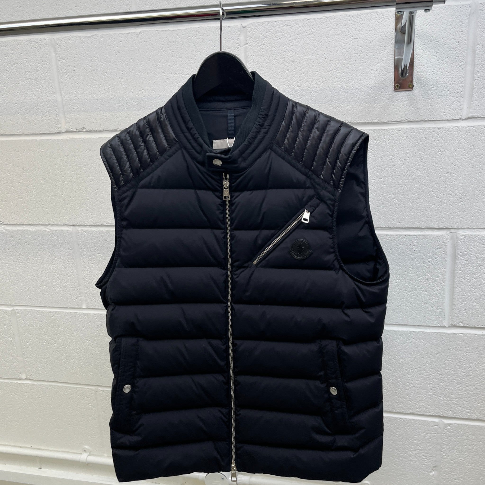 Men's Tolonne Gilet Black Size 3 / L