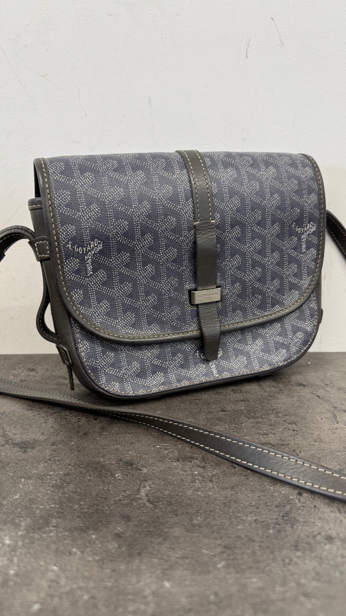 Men's Belvedere Pm Messenger Bag Grey