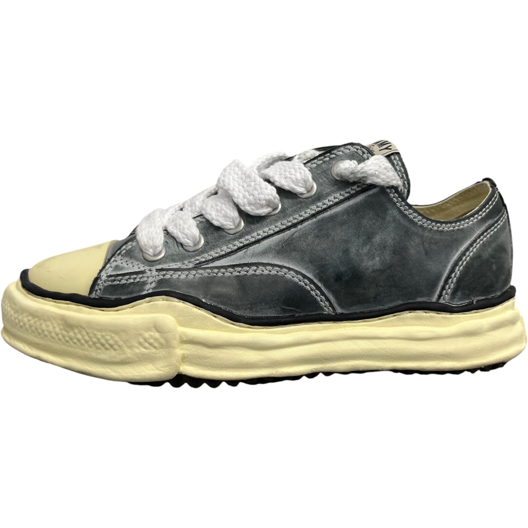 Men's Yasuhiro Peterson Low Trainers Grey Size EU 41 / UK 7