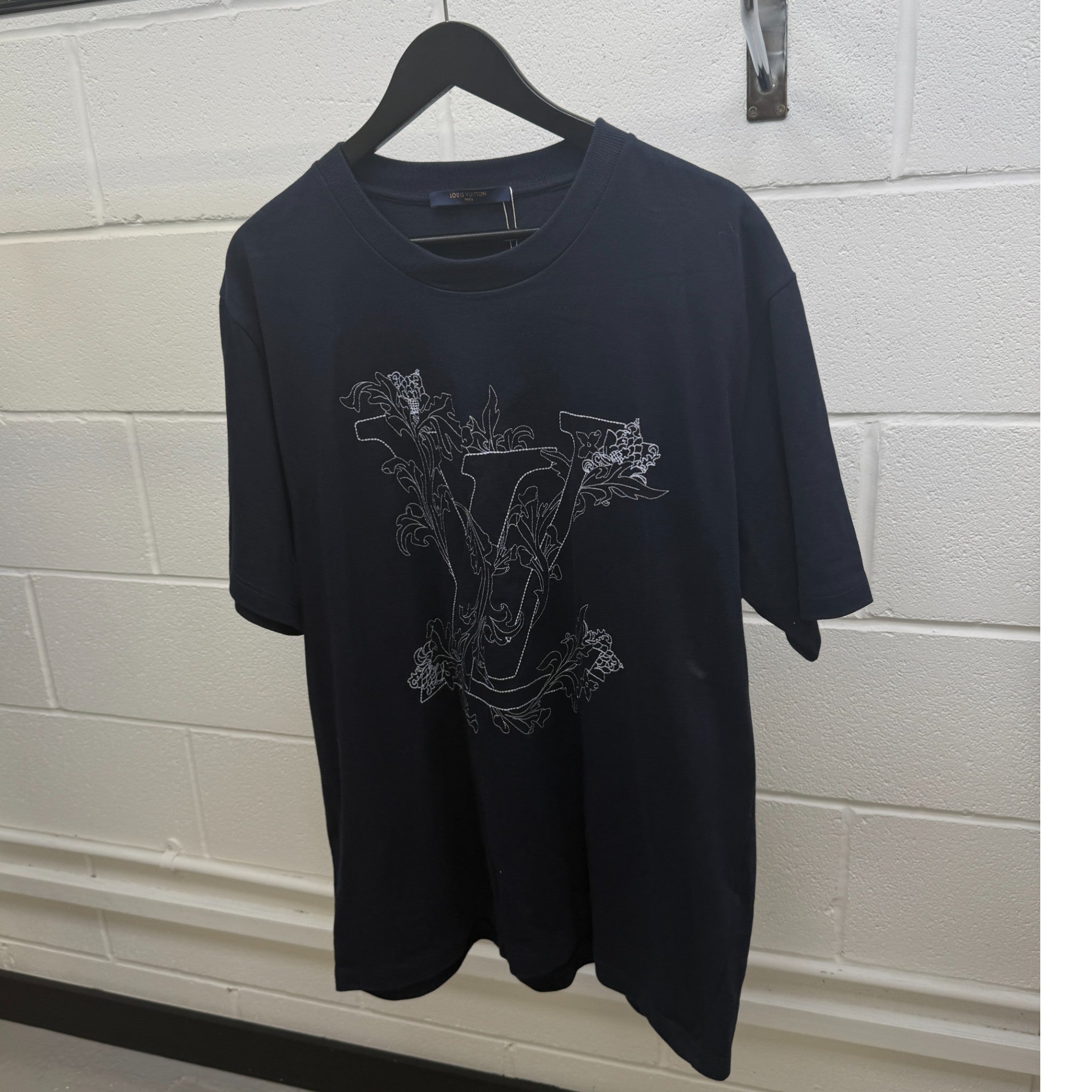 Men's Flower Embroidered Logo T-Shirt Navy Size XXL