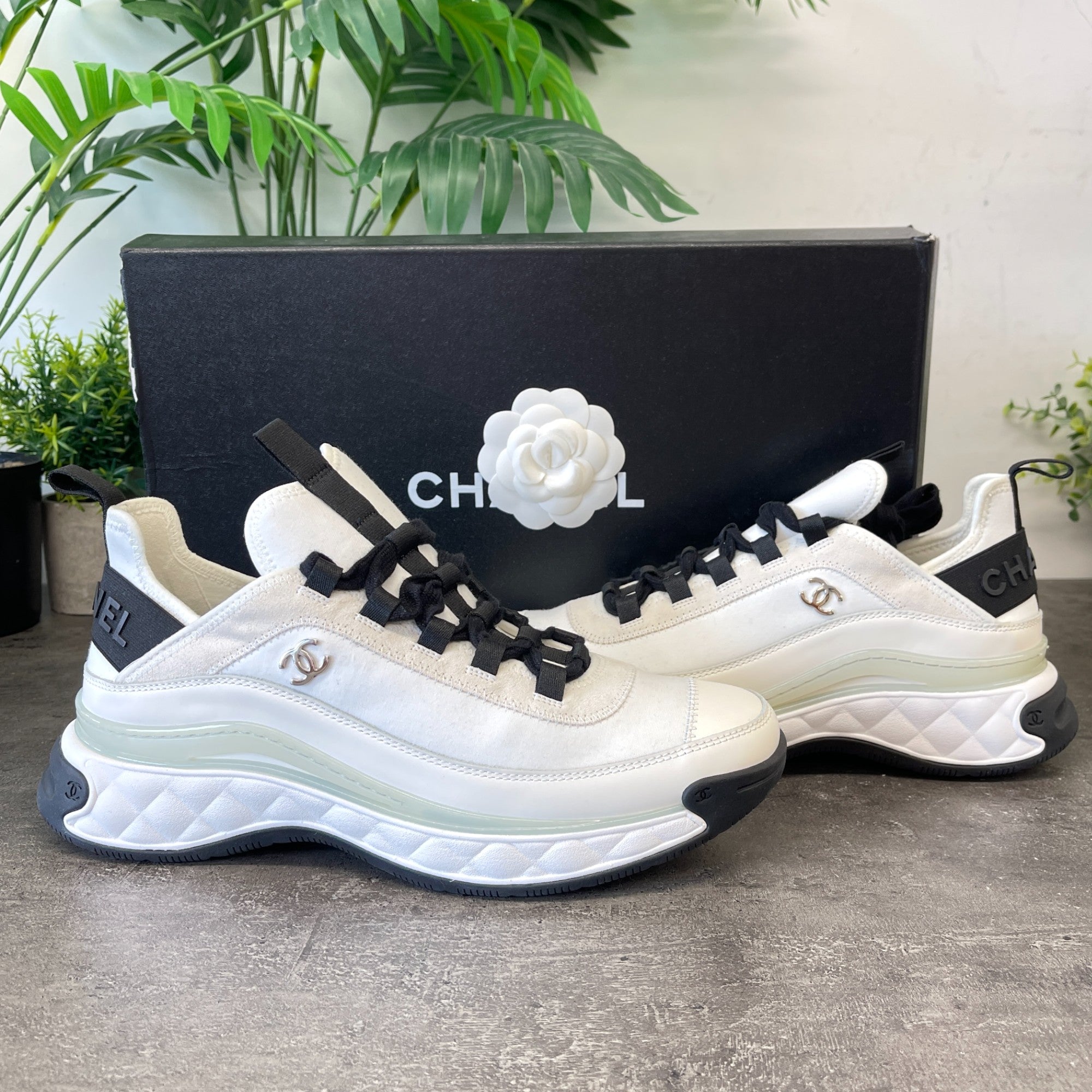 Men's Cc Logo Low Trainers White Size EU 41 / UK 7