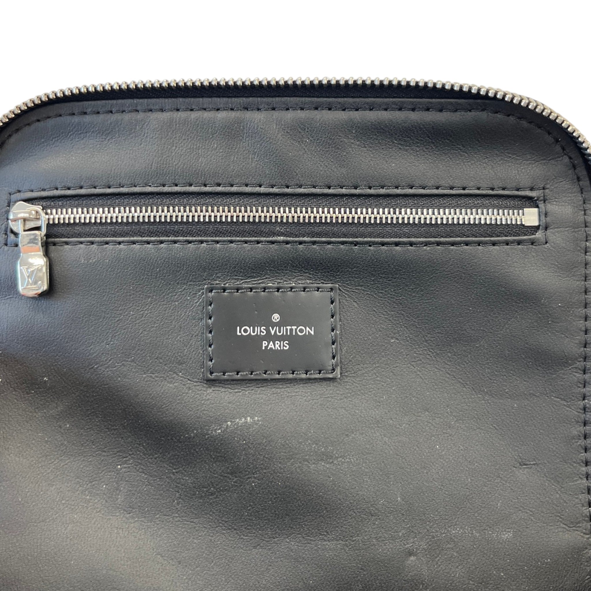 Men's Damier Graphite Toiletry Bag Black