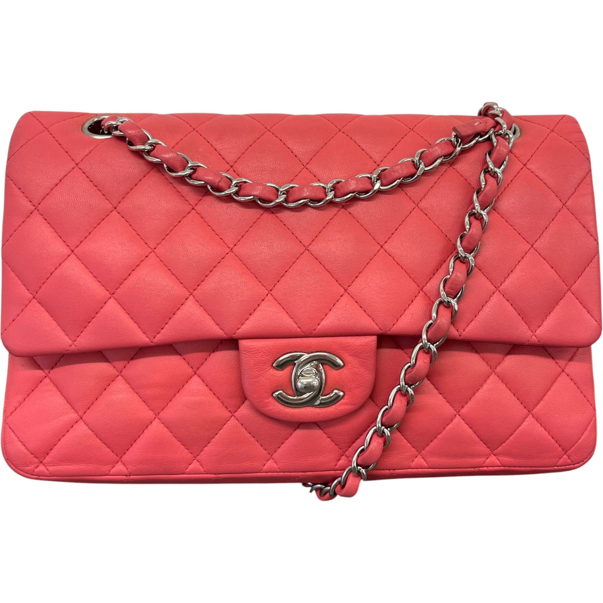 Women's Medium Lambskin Classic Flap Raspberry Bag Pink