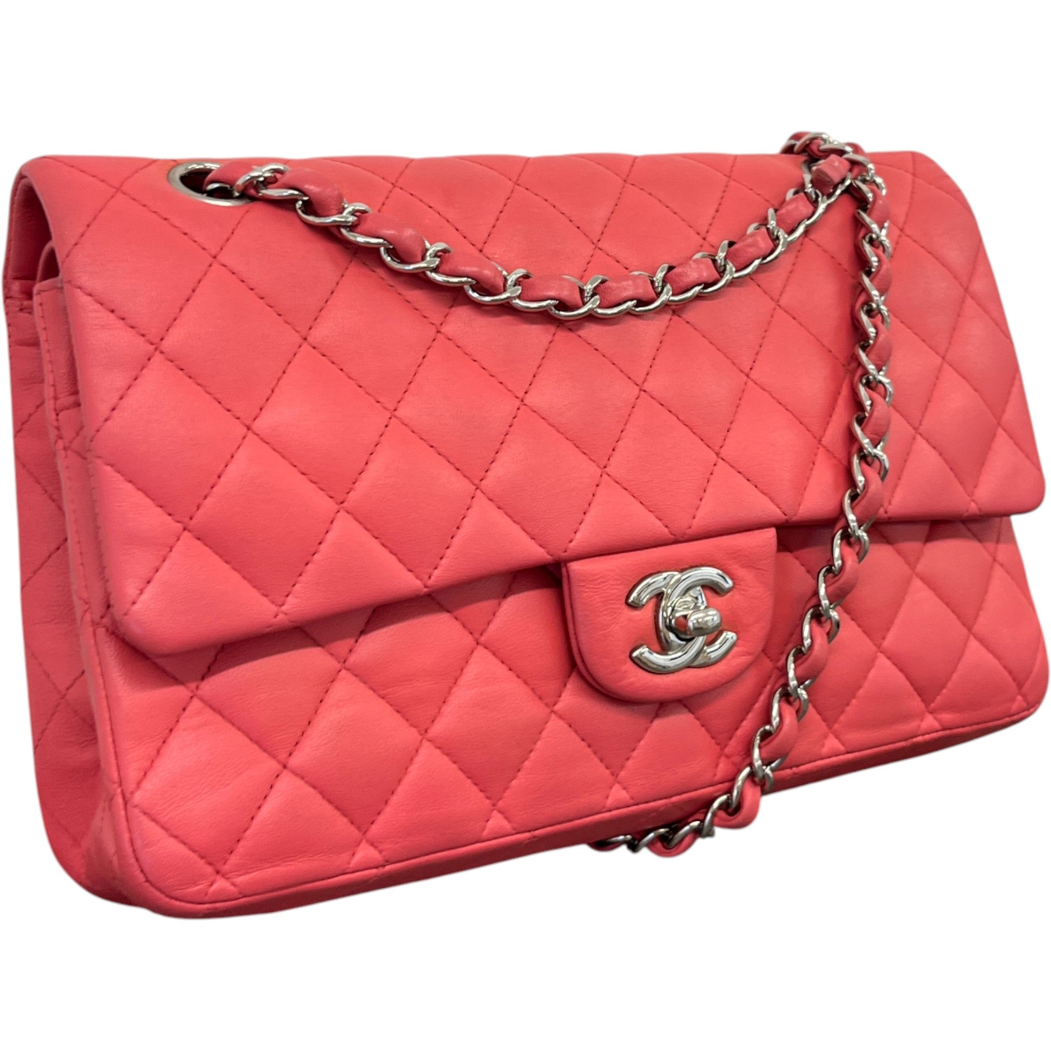 Women's Medium Lambskin Classic Flap Raspberry Bag Pink