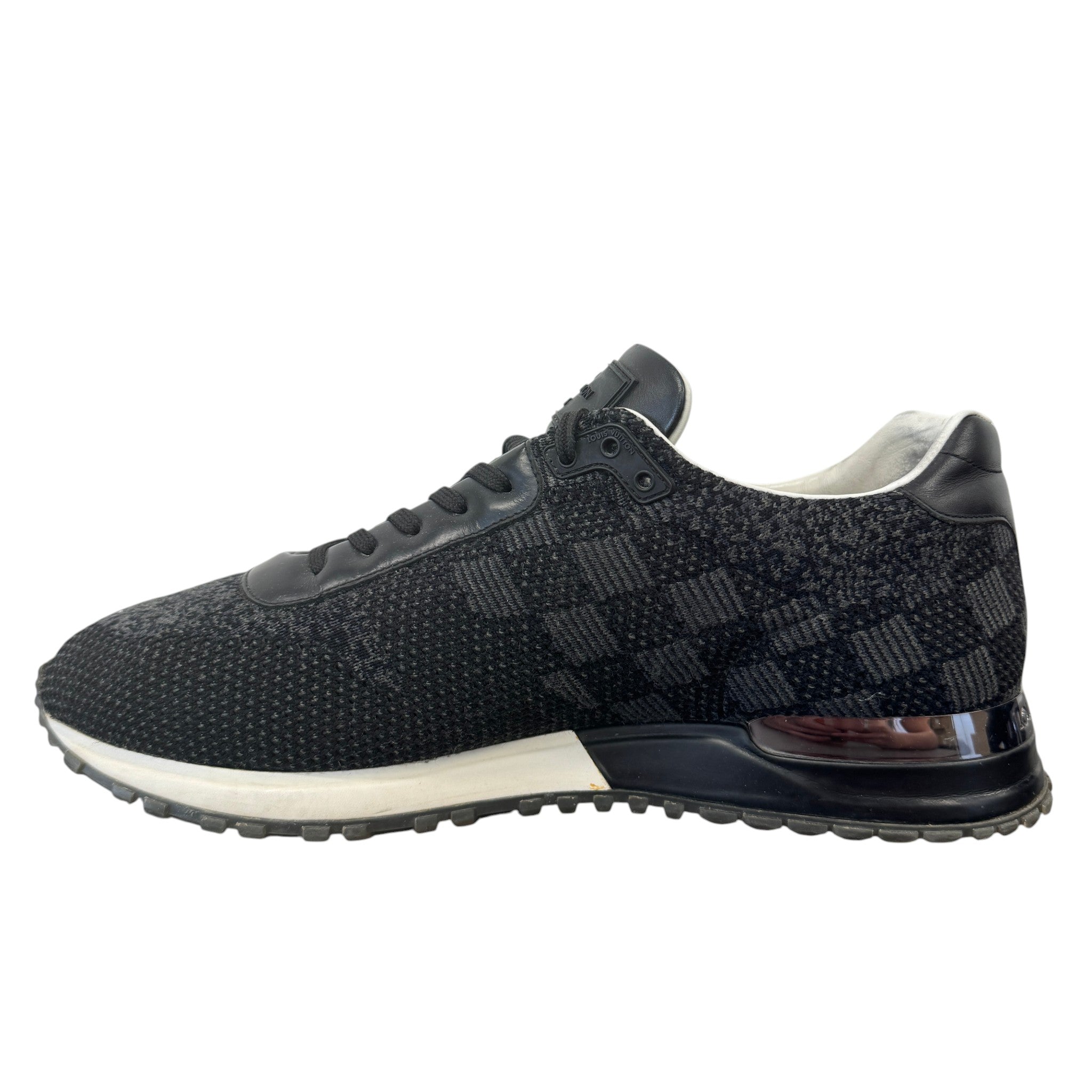 Men's Run Away Low Trainers Black Size EU 42.5 / UK 8.5