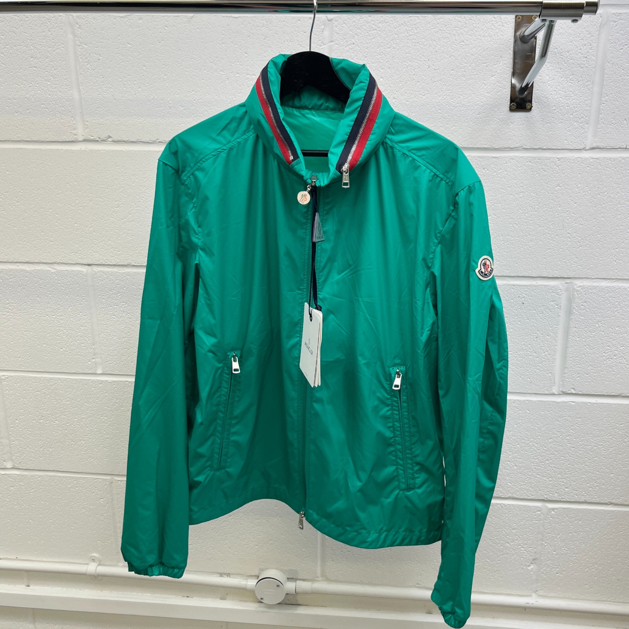 Men's Farlak Windbreaker Green Size 2 / M