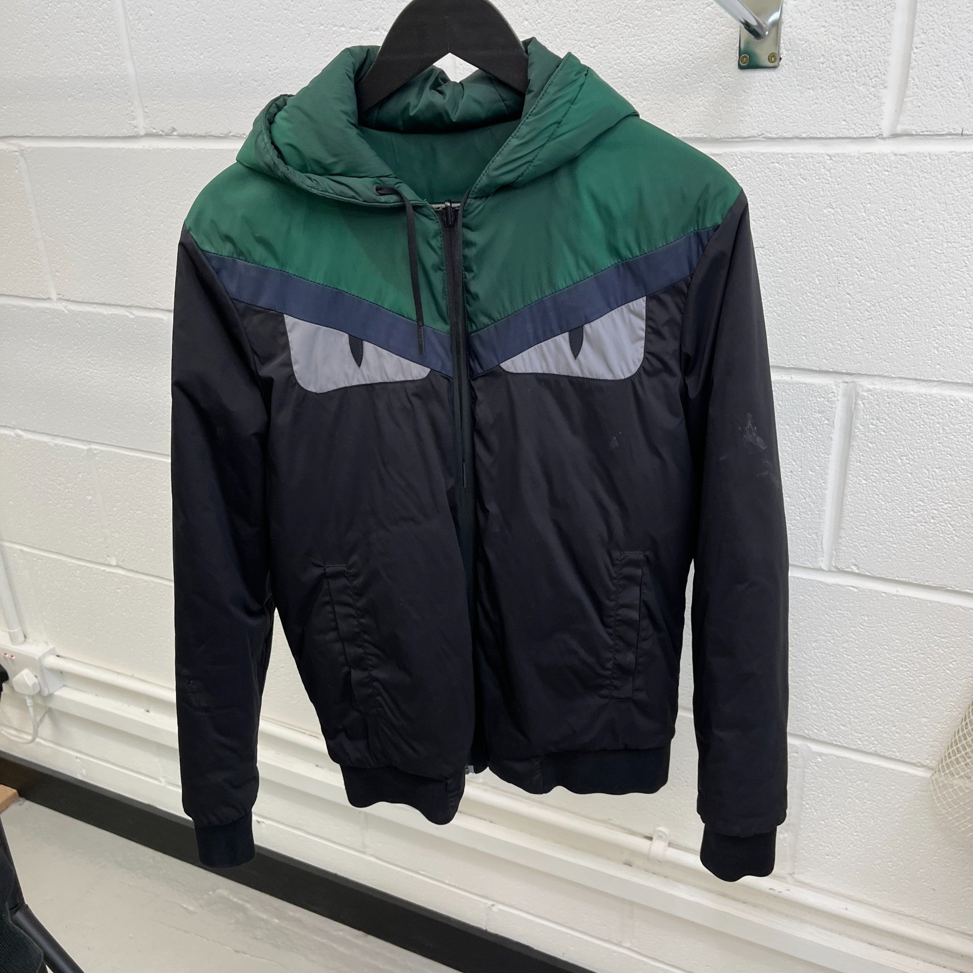 Men's Monster Eye Reversible Logo Down Jacket Black Size IT 44 / XS