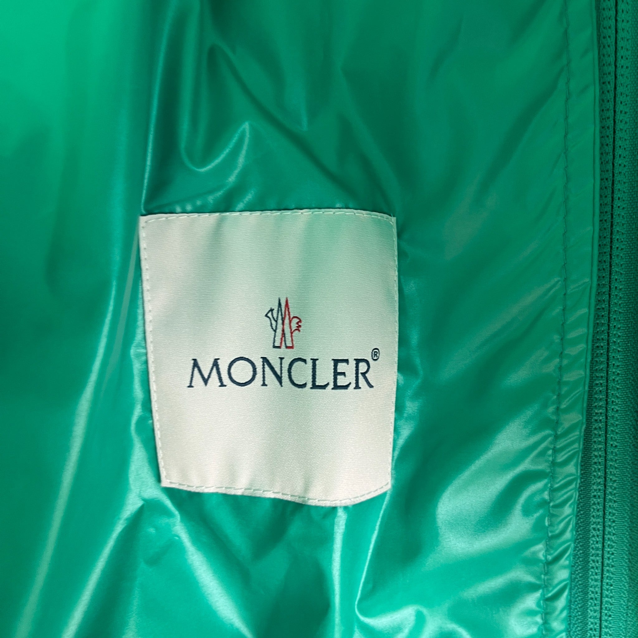 Men's Farlak Windbreaker Green Size 2 / M