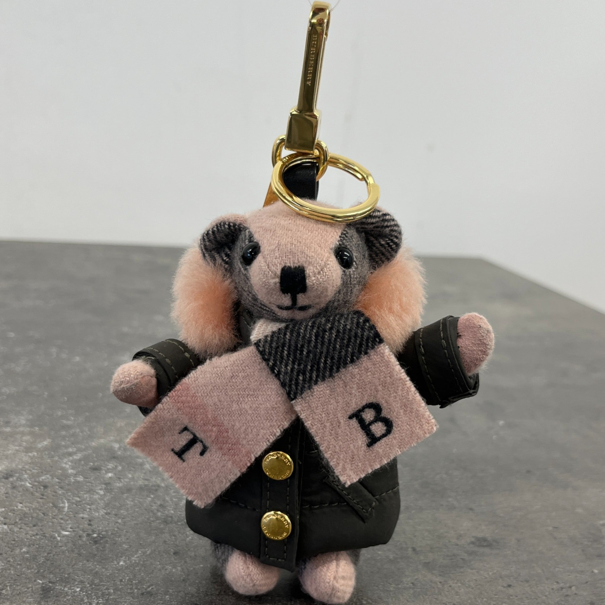 Women's Tomas Trench Bear Keyring Pink