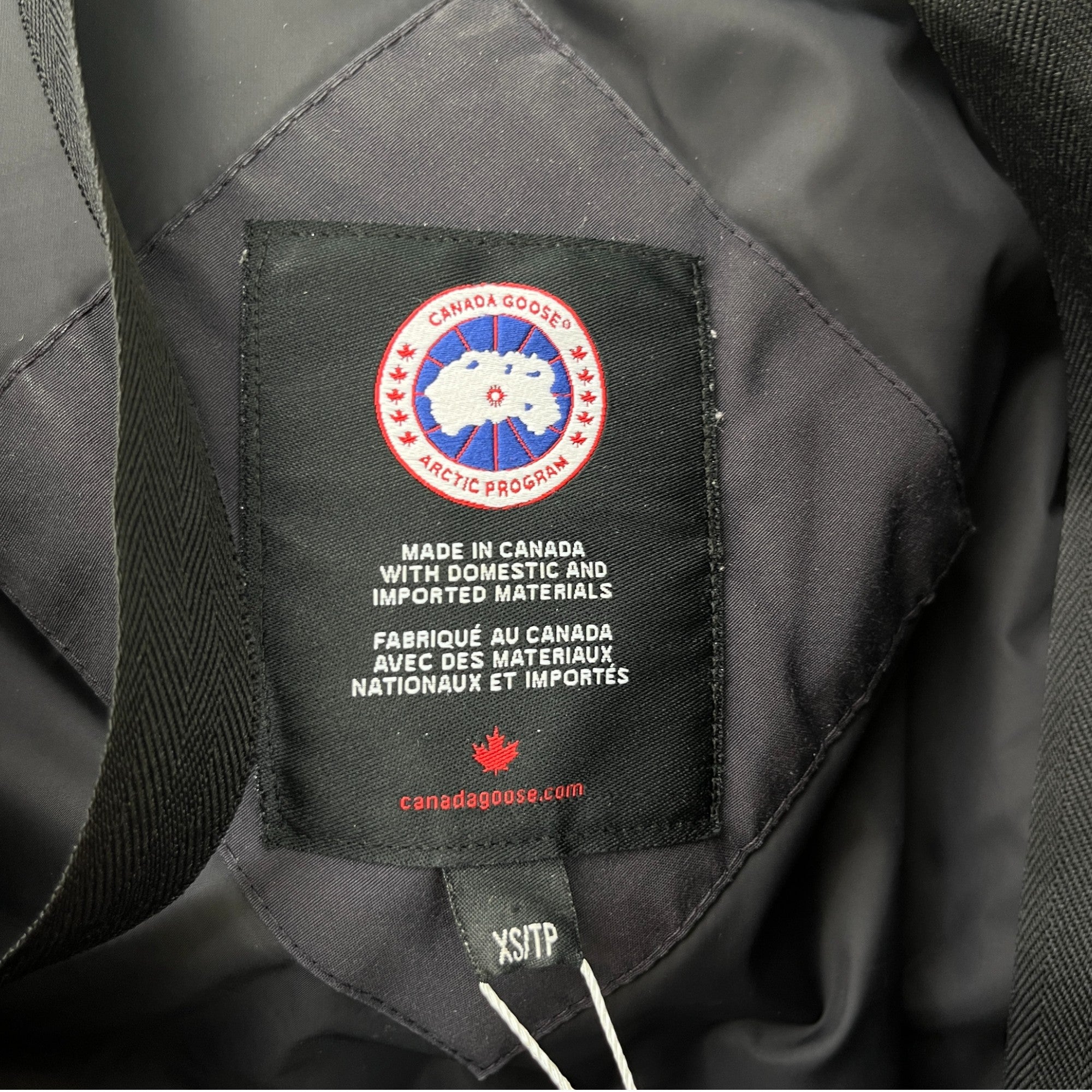 Women's Rosemont Parka Down Jacket Navy Size XS