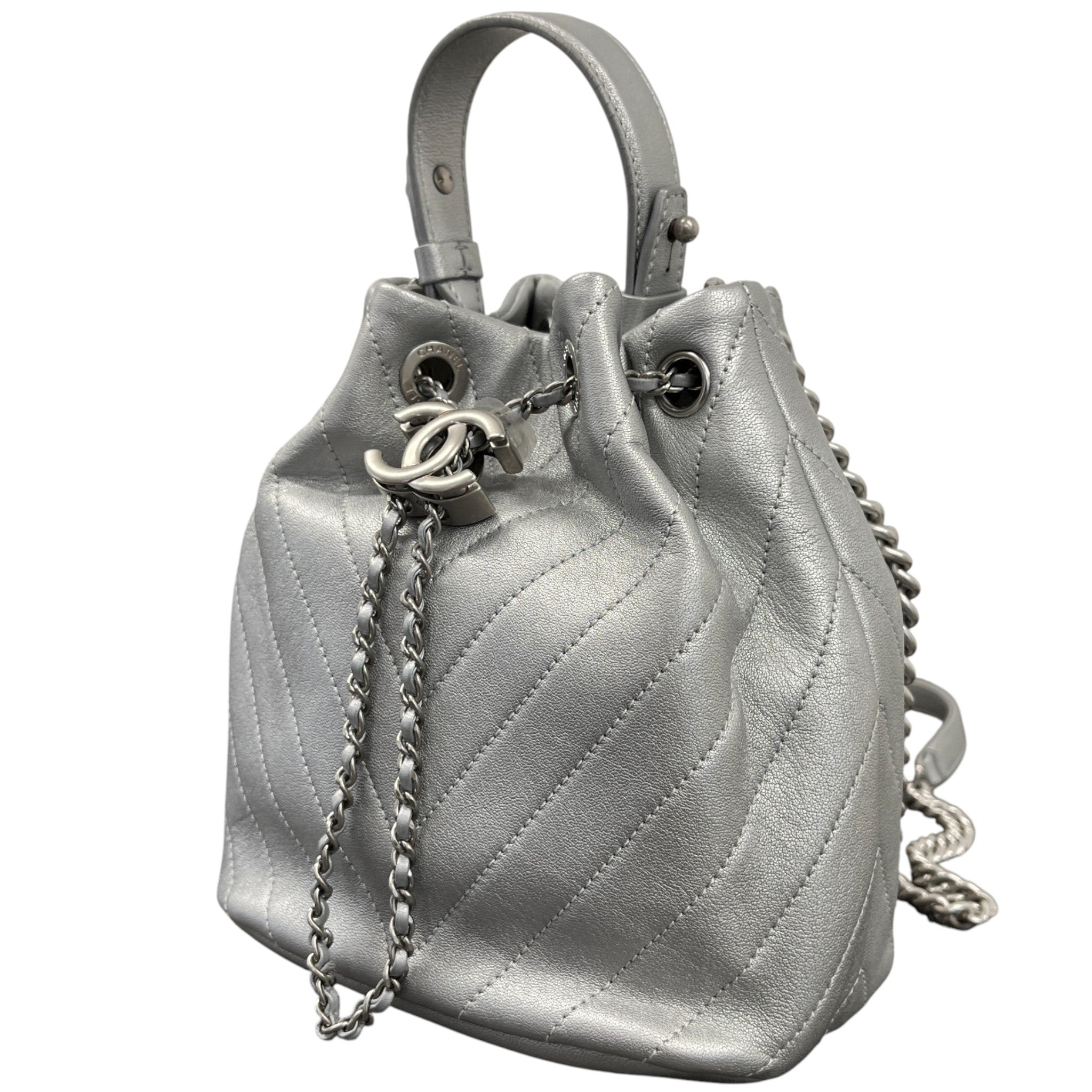 Women's Chevron Bucket Bag Silver