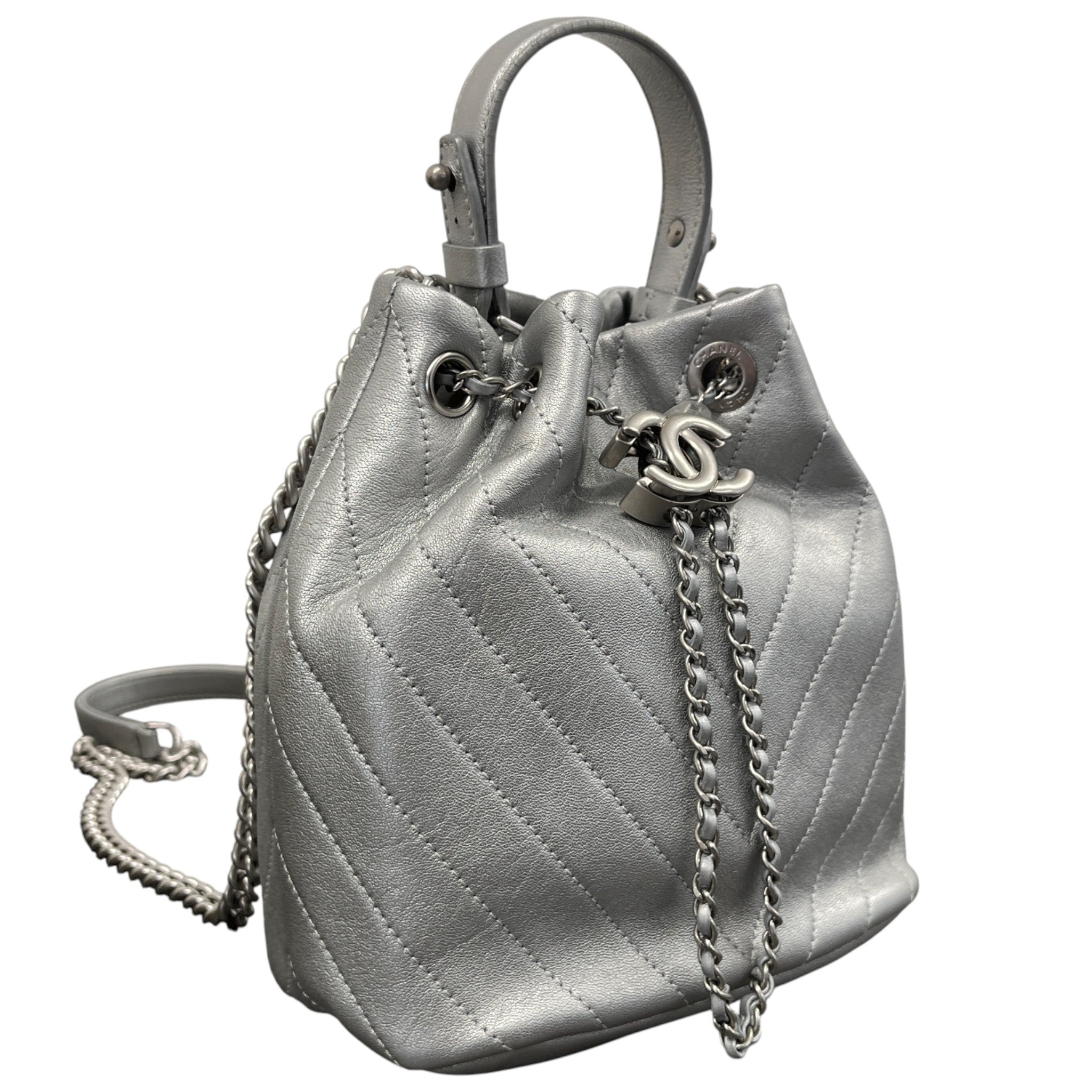 Women's Chevron Bucket Bag Silver