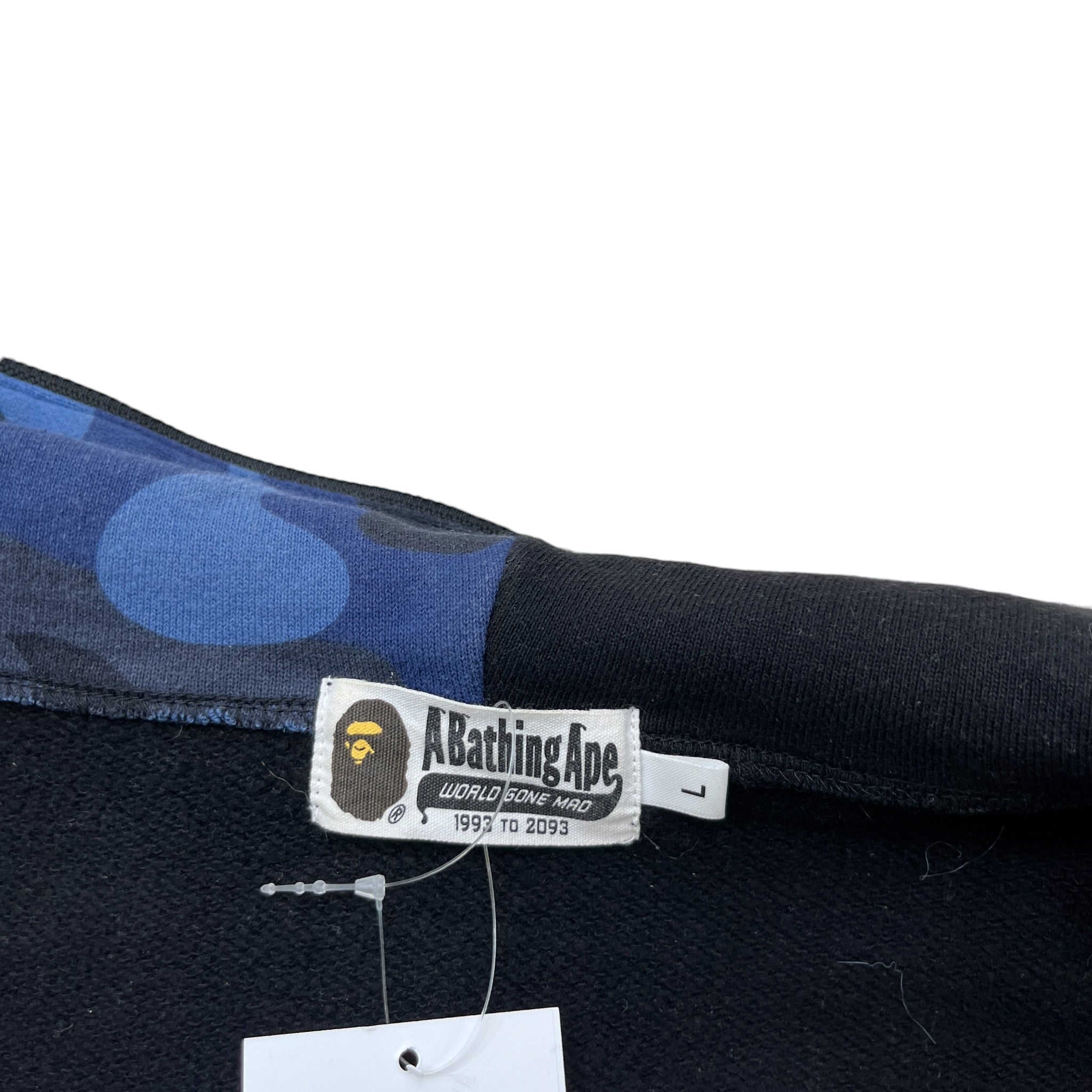 Men's Camo Shark Hoodie Black Size L