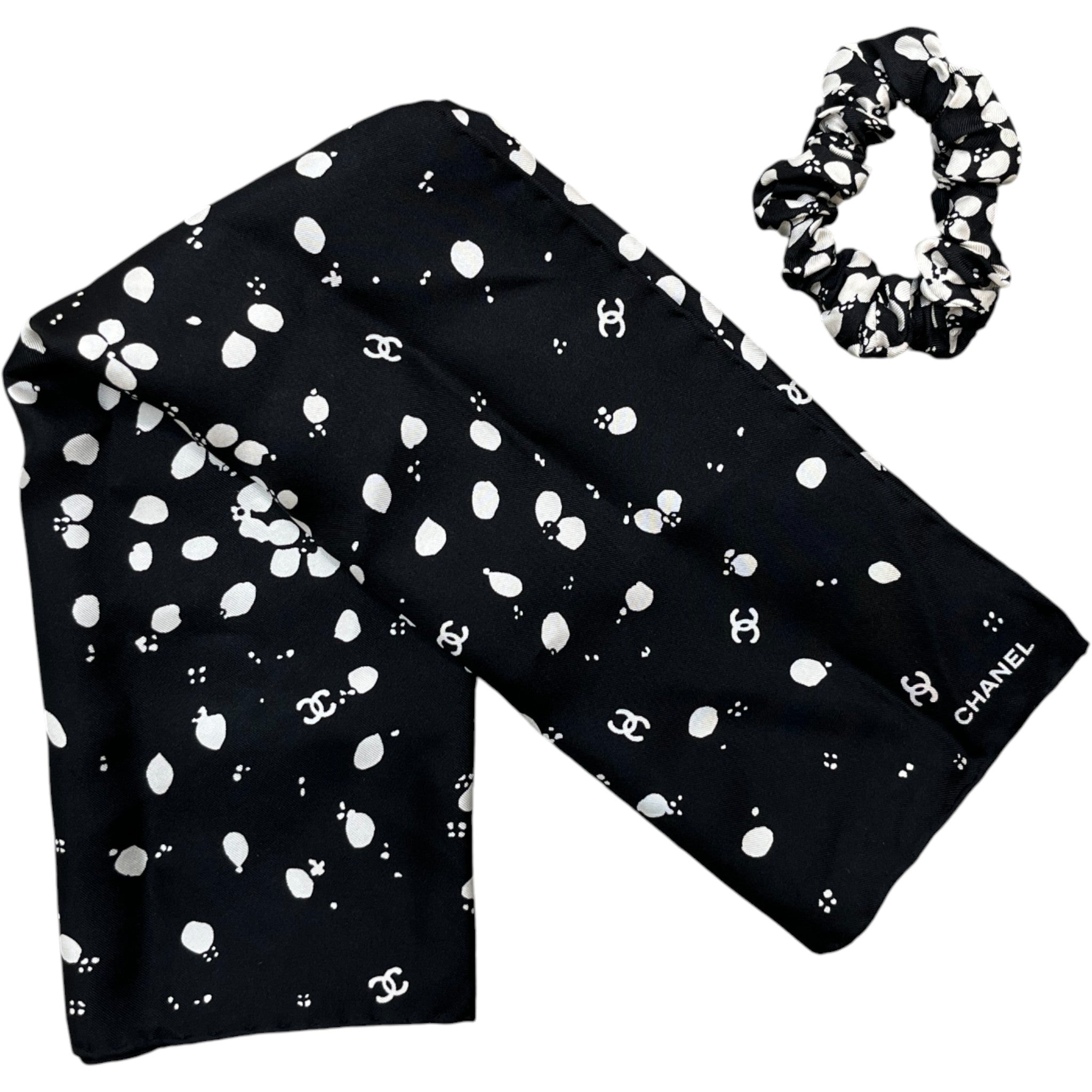 Women's Cc Print Matching Scrunchie And Scarf Black