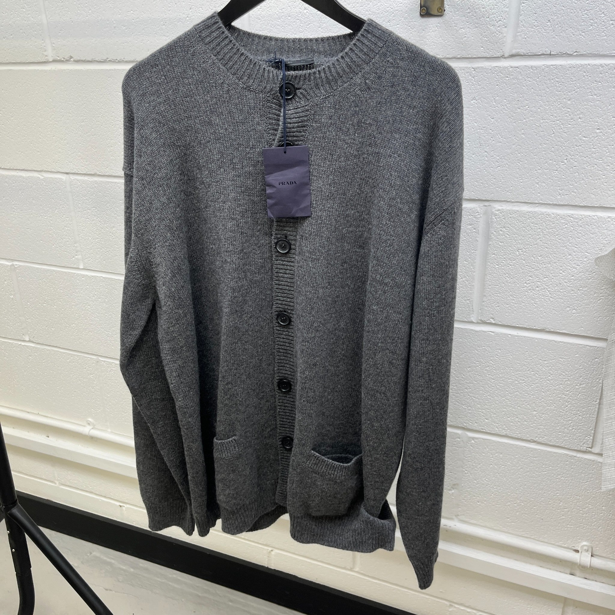 Men's Cashmere Knit Triangle Logo Cardigan Grey Size IT 52 / UK XL