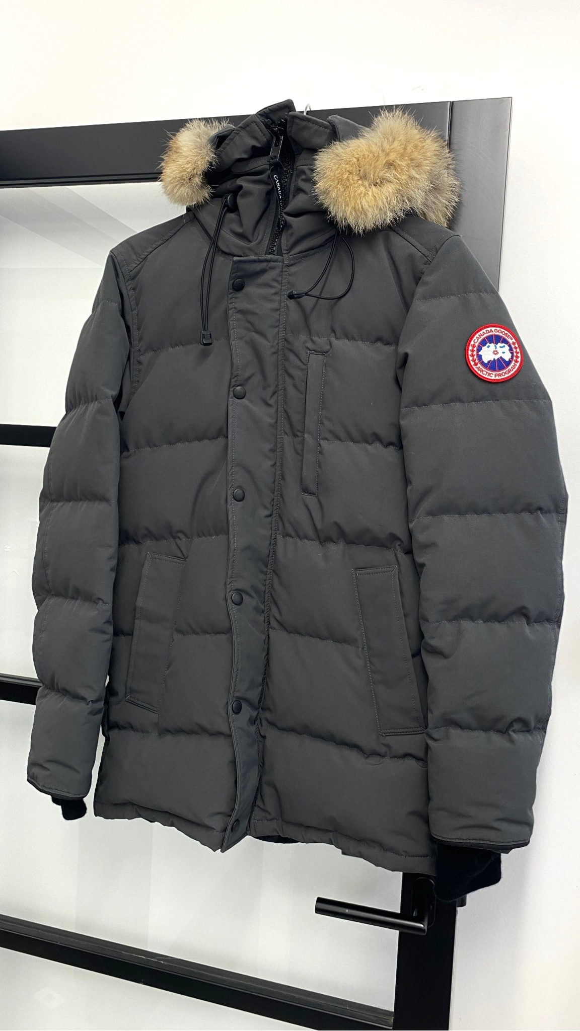 Men's Carson Parka Down Jacket Grey Size S