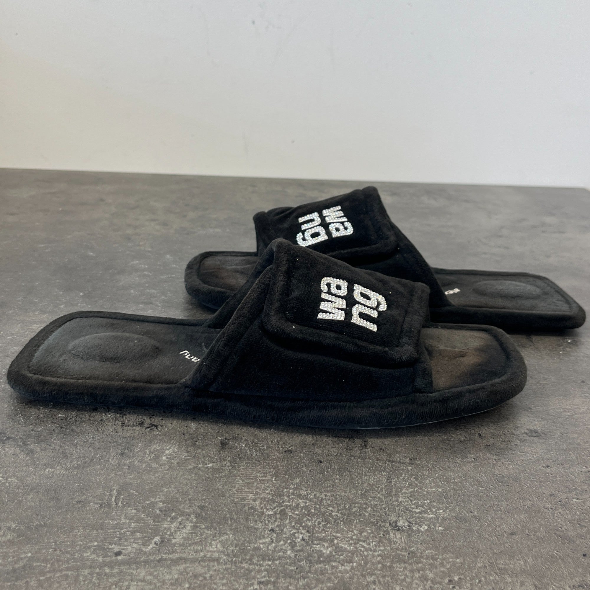 Women's Embellished Logo Slippers Black Size EU 40 / UK 7