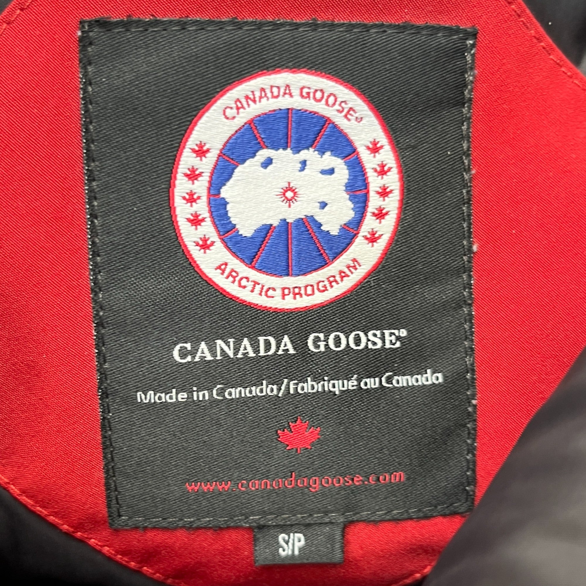 Men's Chilliwack Bomber Down Jacket Red Size S