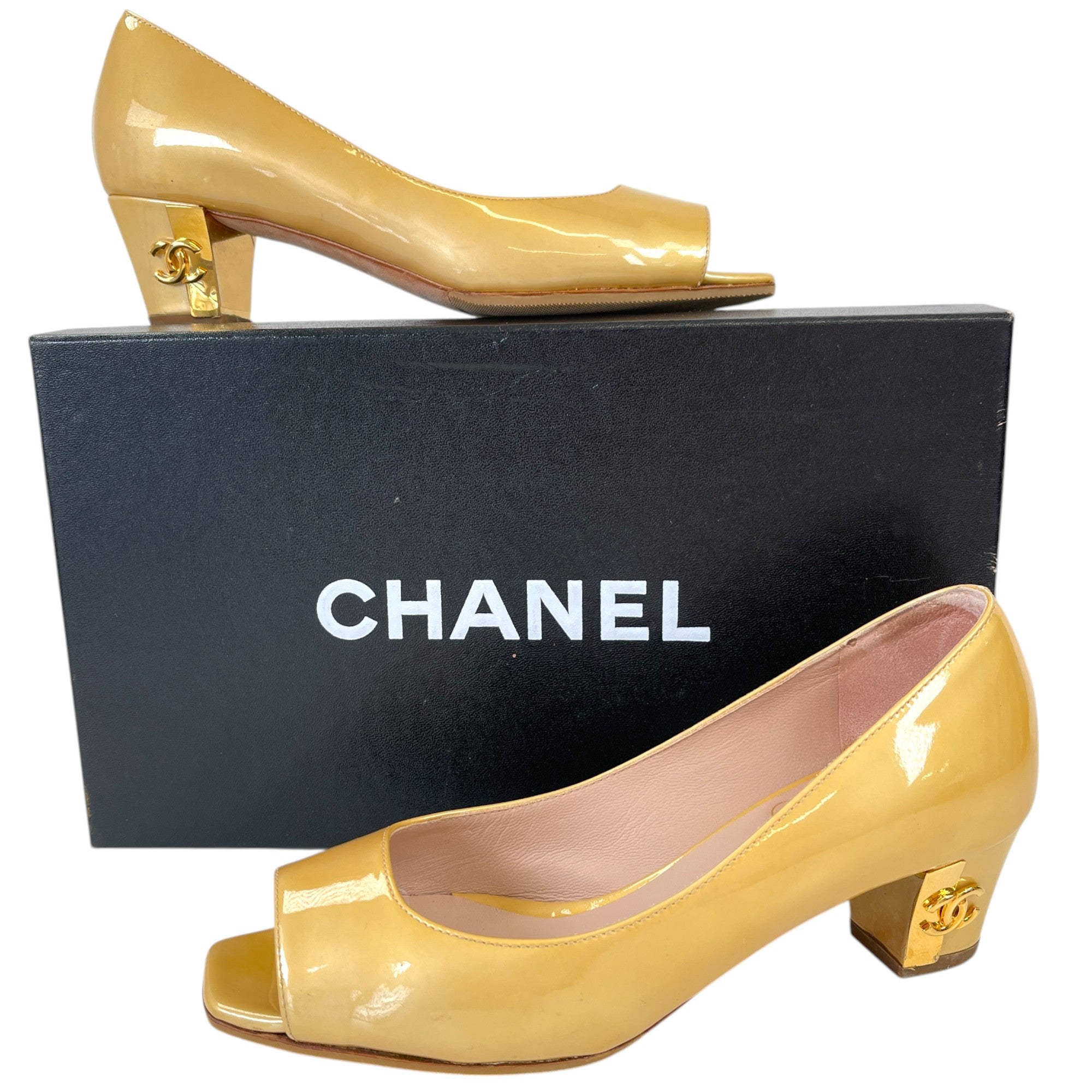 Women's Peep Toe Cc Mules Gold Size EU 34 / UK 1