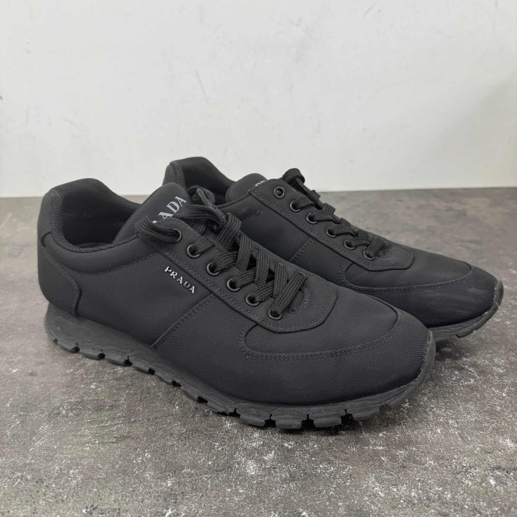 Men's Re-Nylon Low Trainers Black Size EU 41 / UK 7