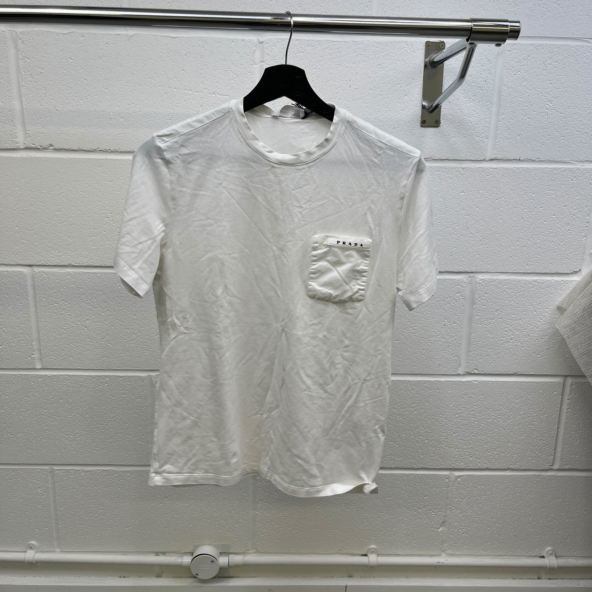 Men's Tab Logo T-Shirt White Size XS