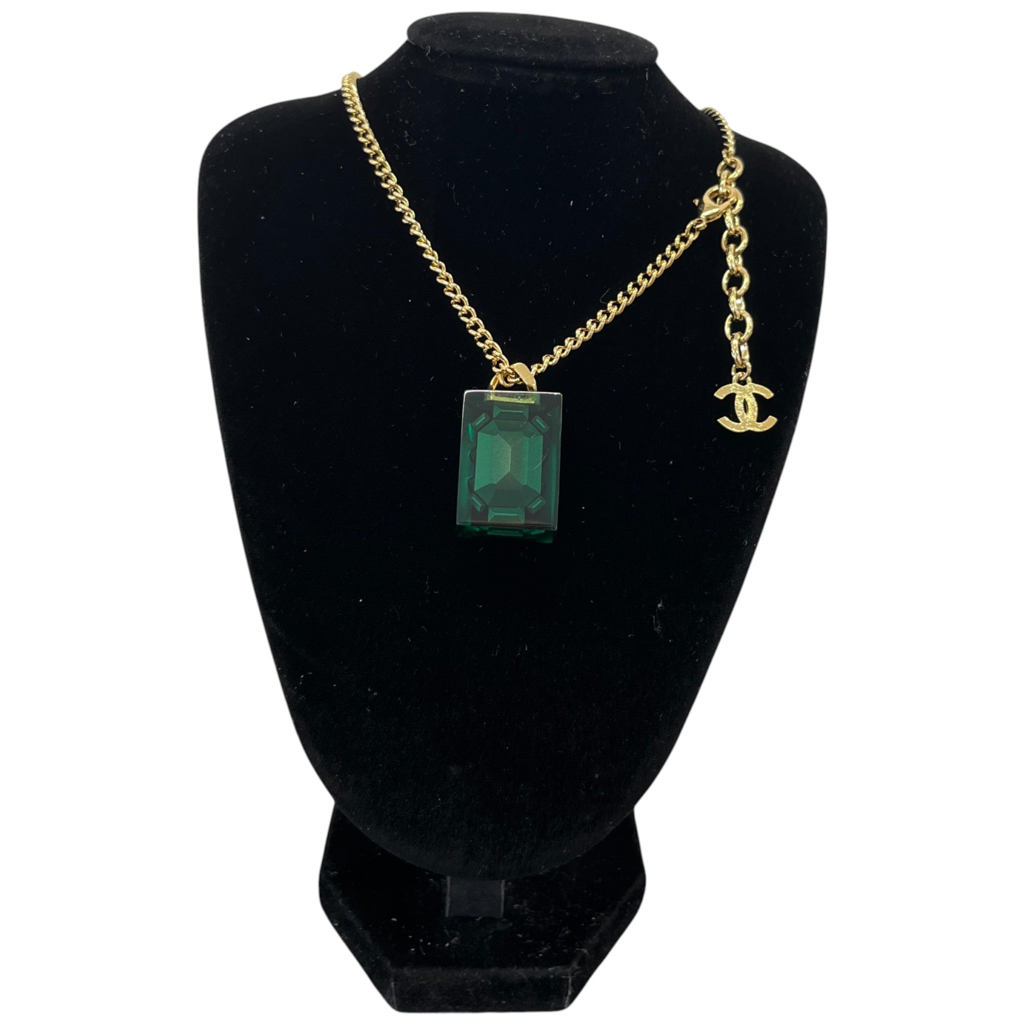 Women's Cc Resin Necklace Green
