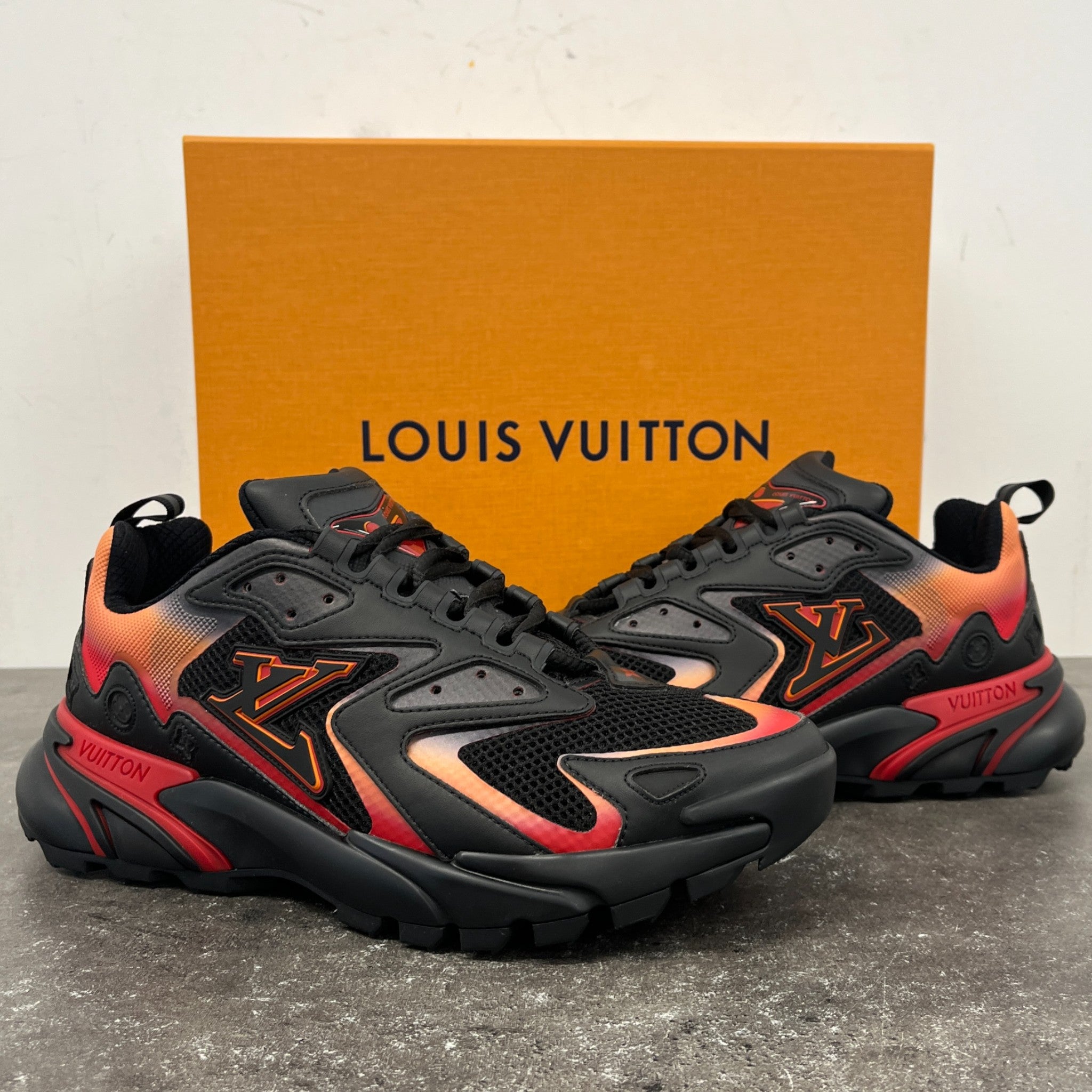 Men's Tactic Low Trainers Black Size EU 40 / UK 6