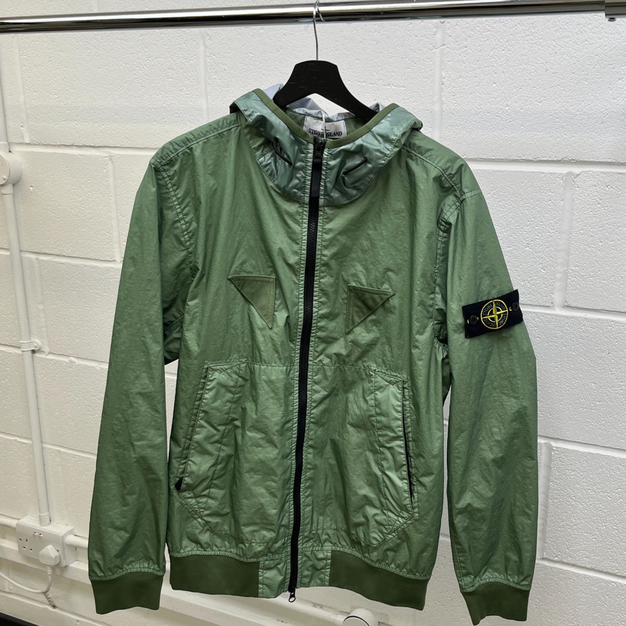 Men's 40723 Membrana Windbreaker Green Size M