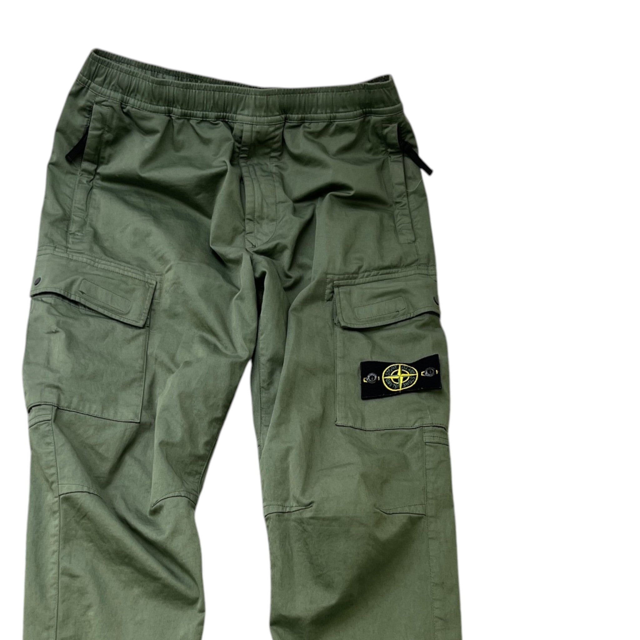 Men's Applique Logo Cargos Green Size Waist 34"