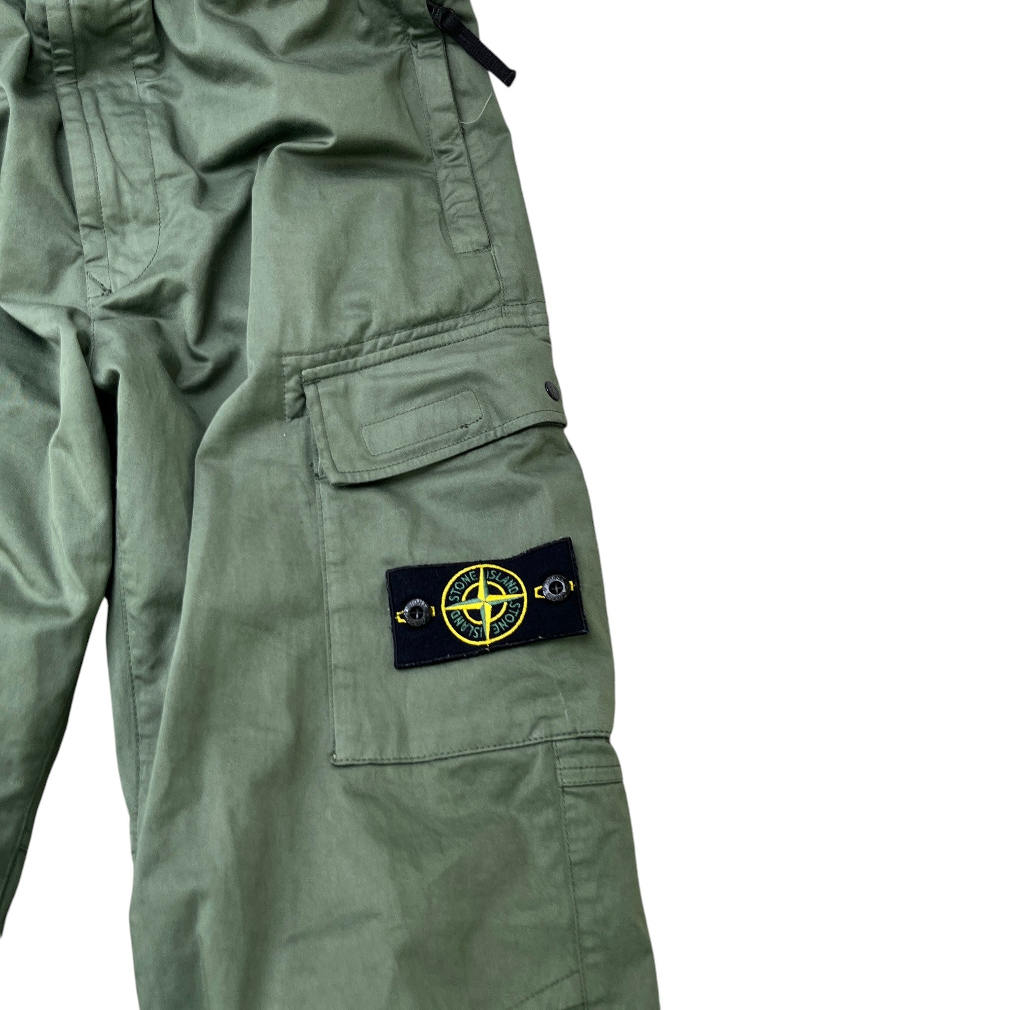 Men's Applique Logo Cargos Green Size Waist 34"