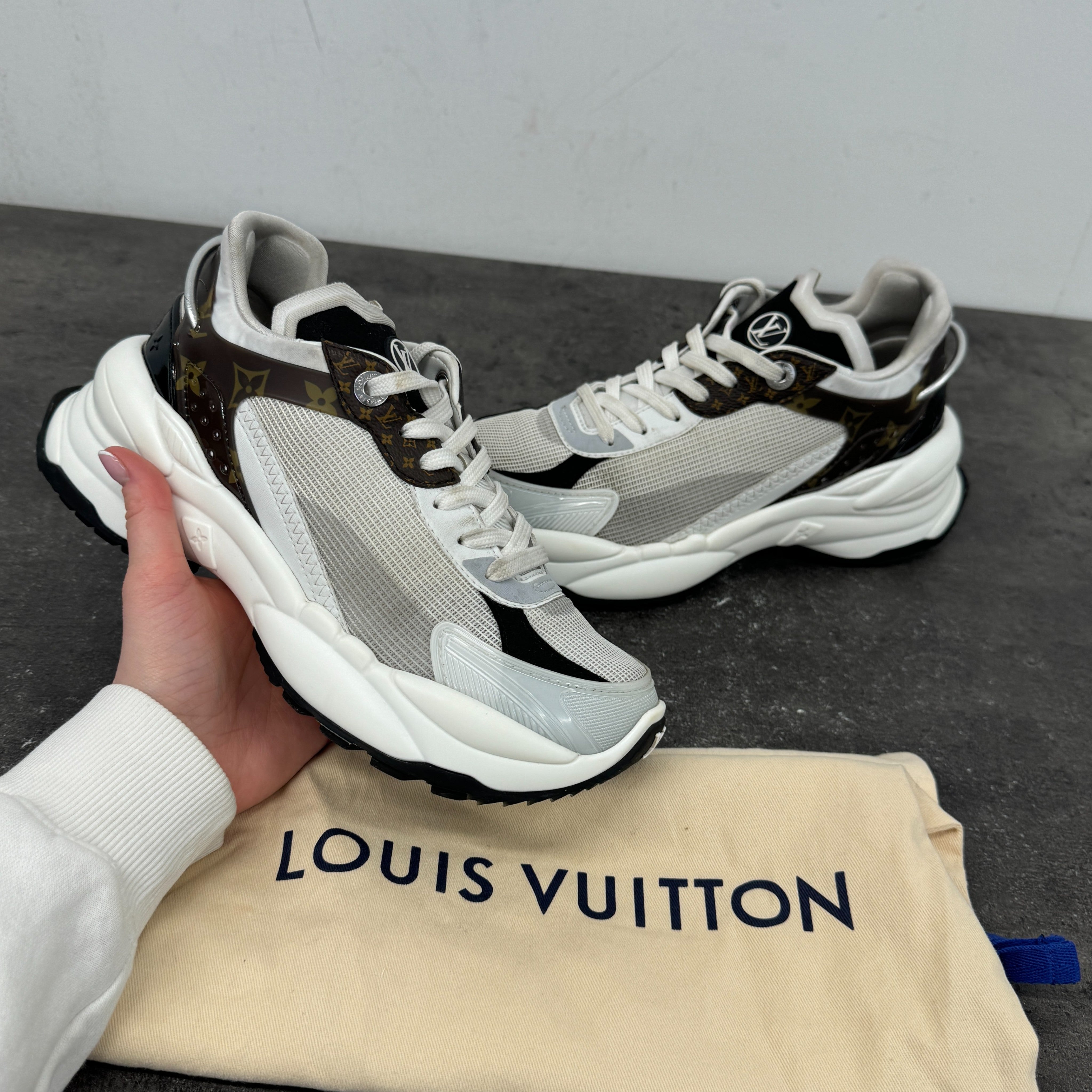 Women's Run 55 Low Trainers White Size EU 37.5 / UK 4.5