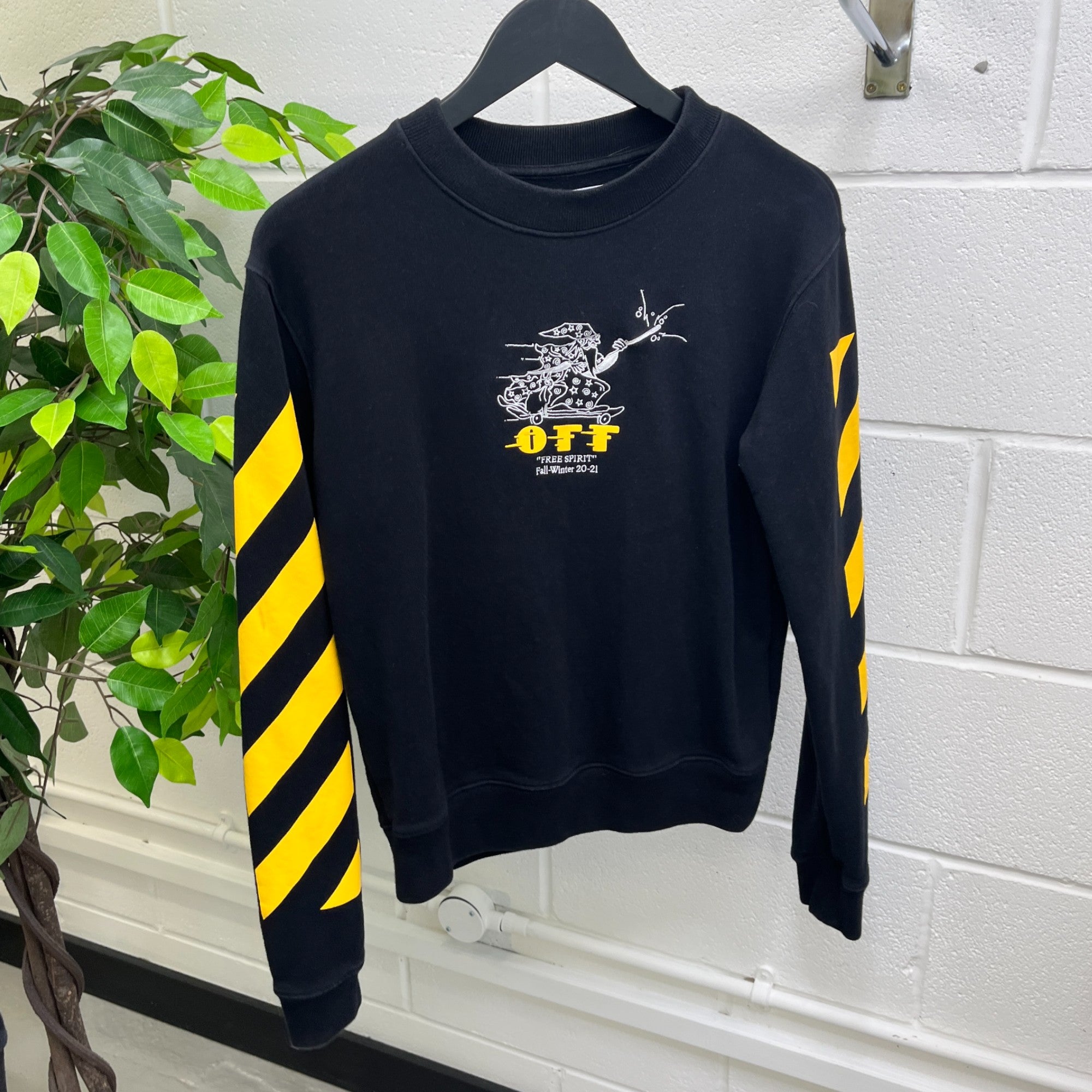 Men's Free Wizard Sweatshirt Black Size XS