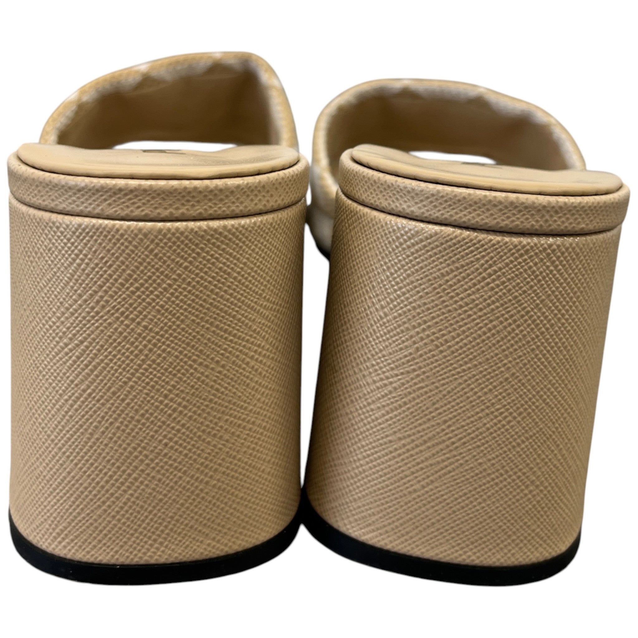 Women's Plaque Logo Jacquard Heels Beige Size EU 41 / UK 8