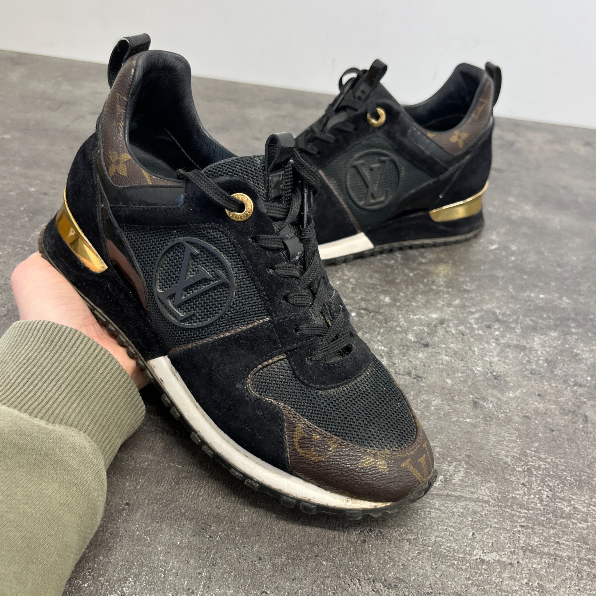 Women's Run Away Low Trainers Black Size EU 37 / UK 4