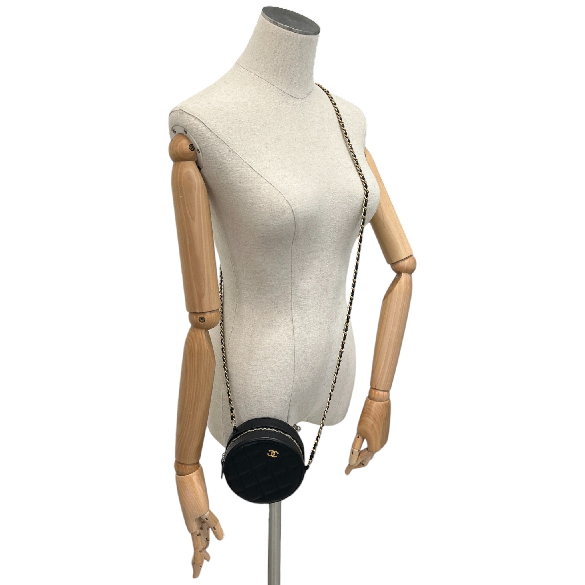 Women's Round Mini Lambskin Handbag Black