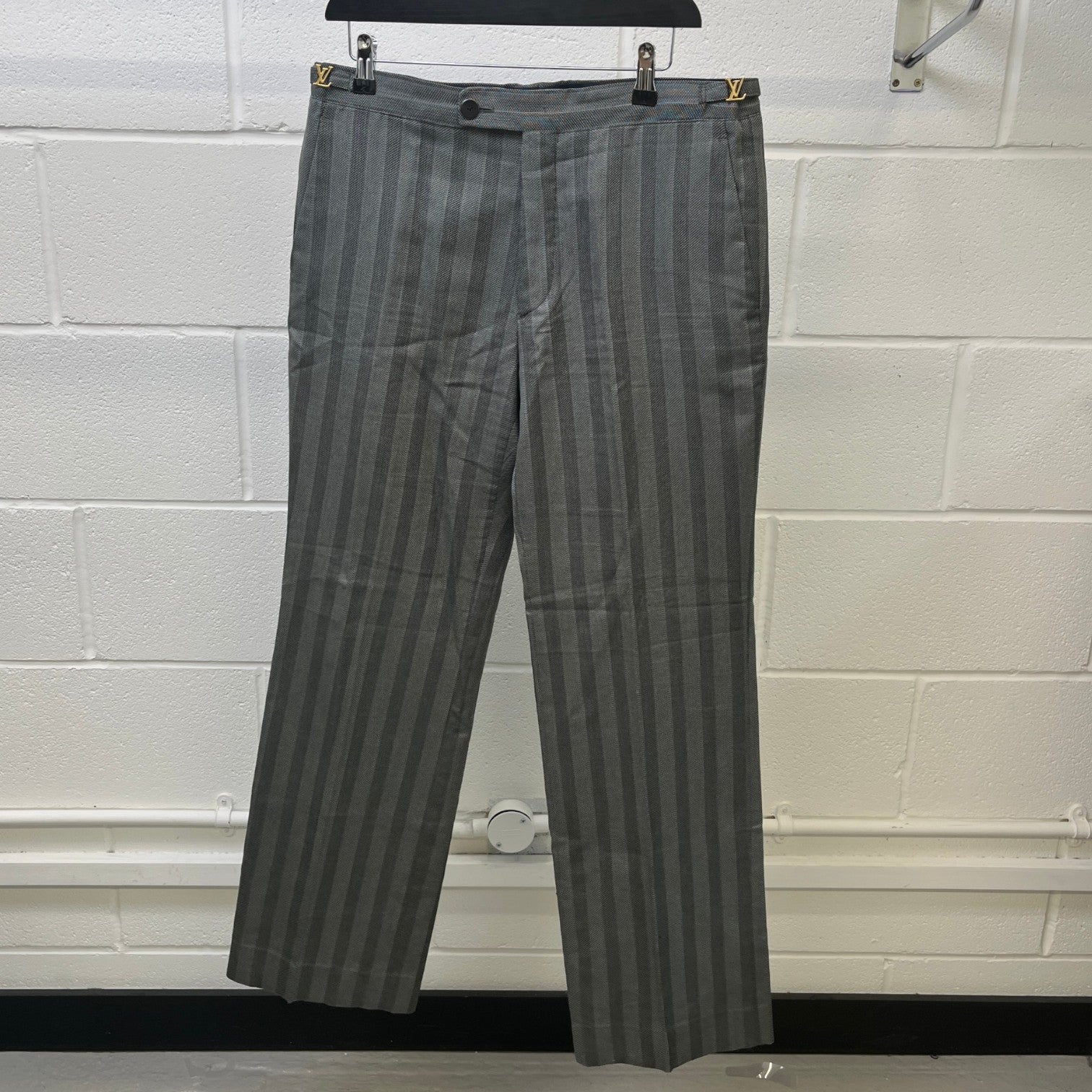 Men's Lv Striped Trousers Grey Size IT 44 / UK 28