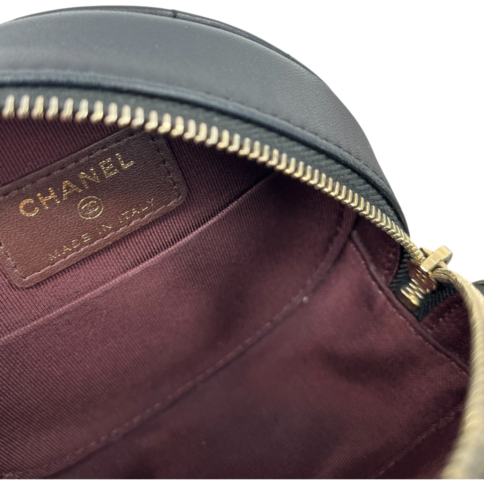 Women's Round Mini Lambskin Handbag Black