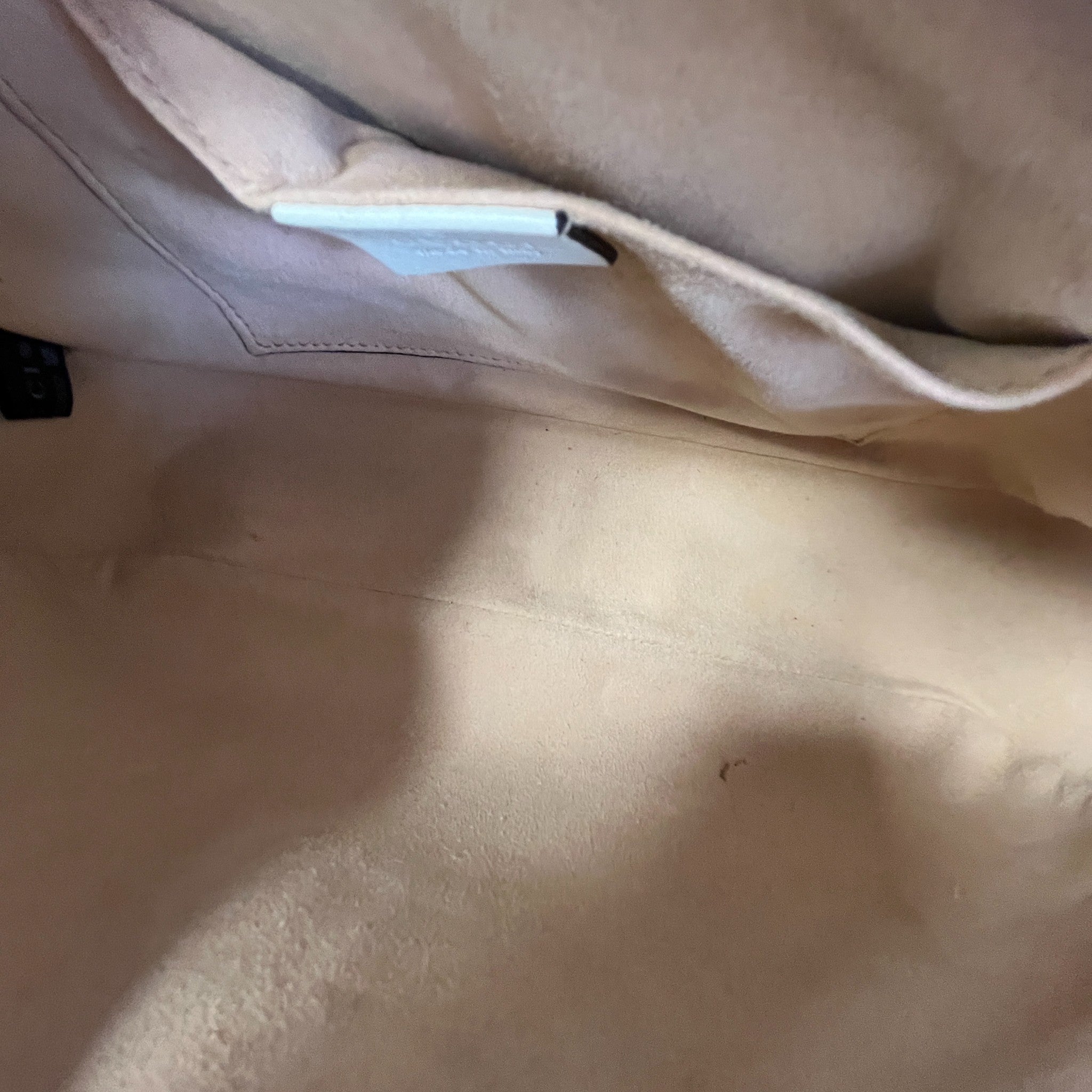 Women's Gg Marmont Camera Bag Cream