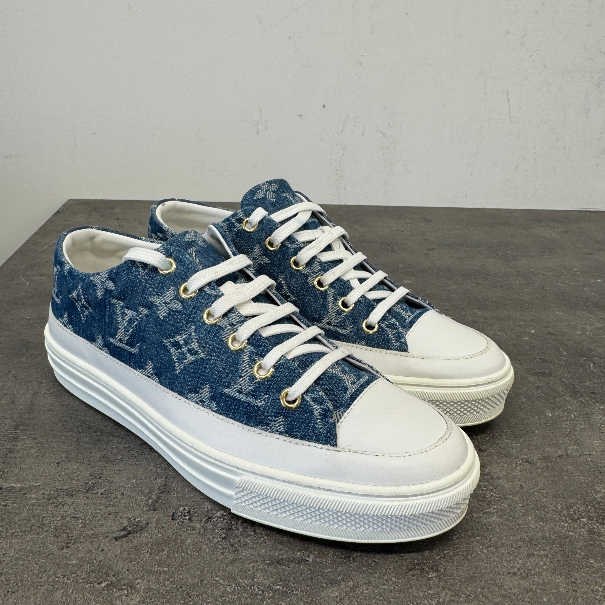 Women's Monogram Stellar Low Trainers Blue Size EU 37.5 / UK 4.5