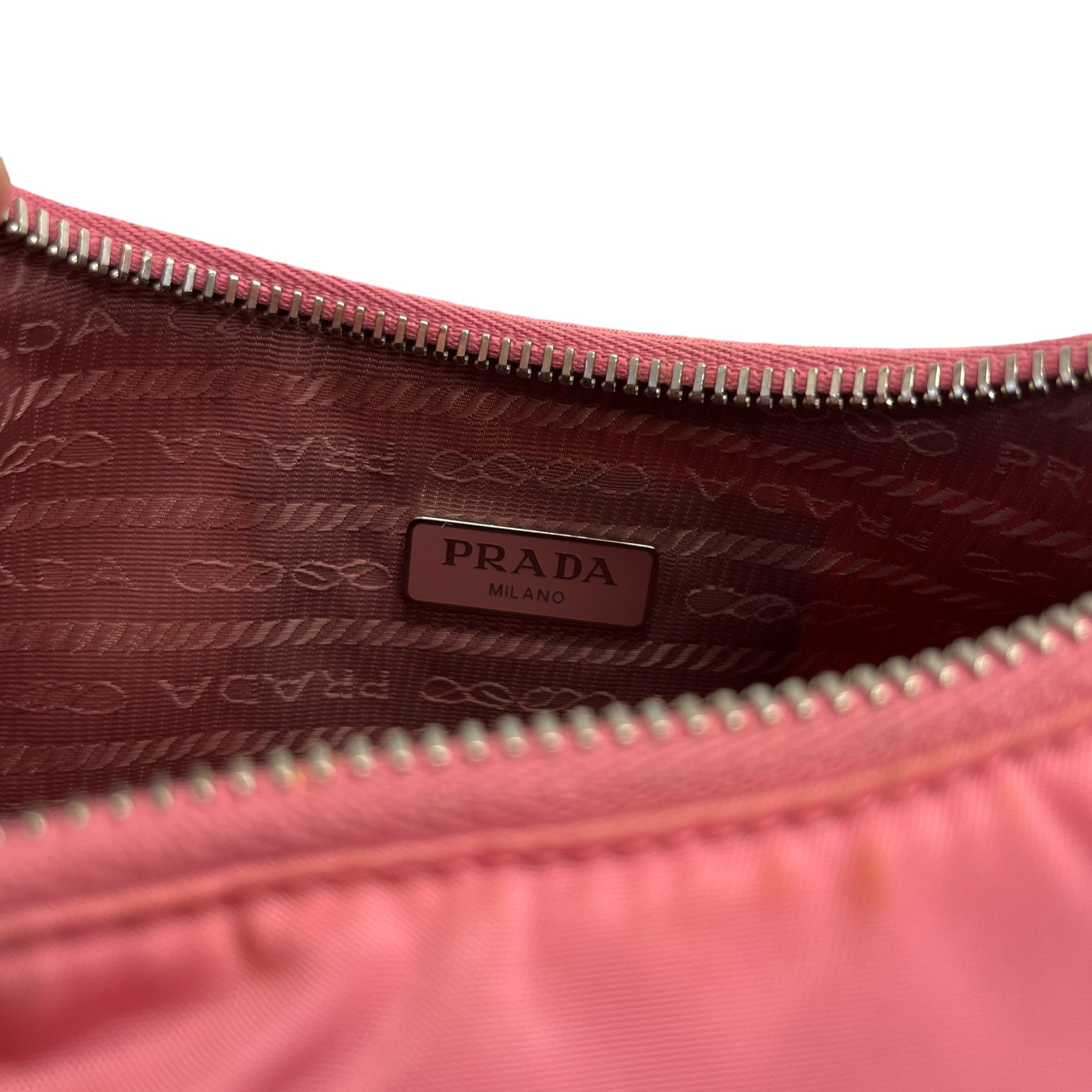 Women's Re-Edition 2005 Re-Nylon Bag Pink