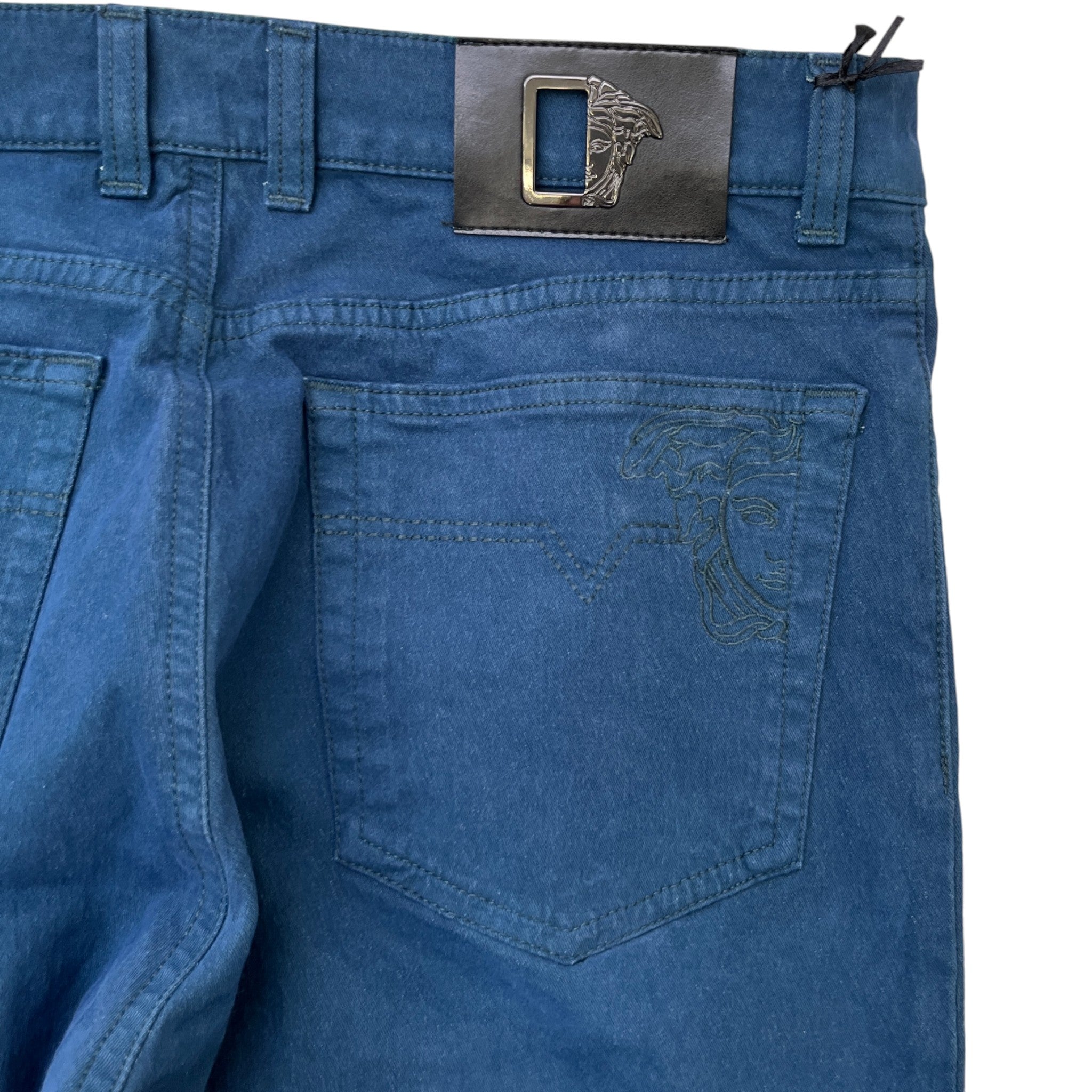 Men's Embroidered Medusa Logo Jeans Blue Size Waist 33"