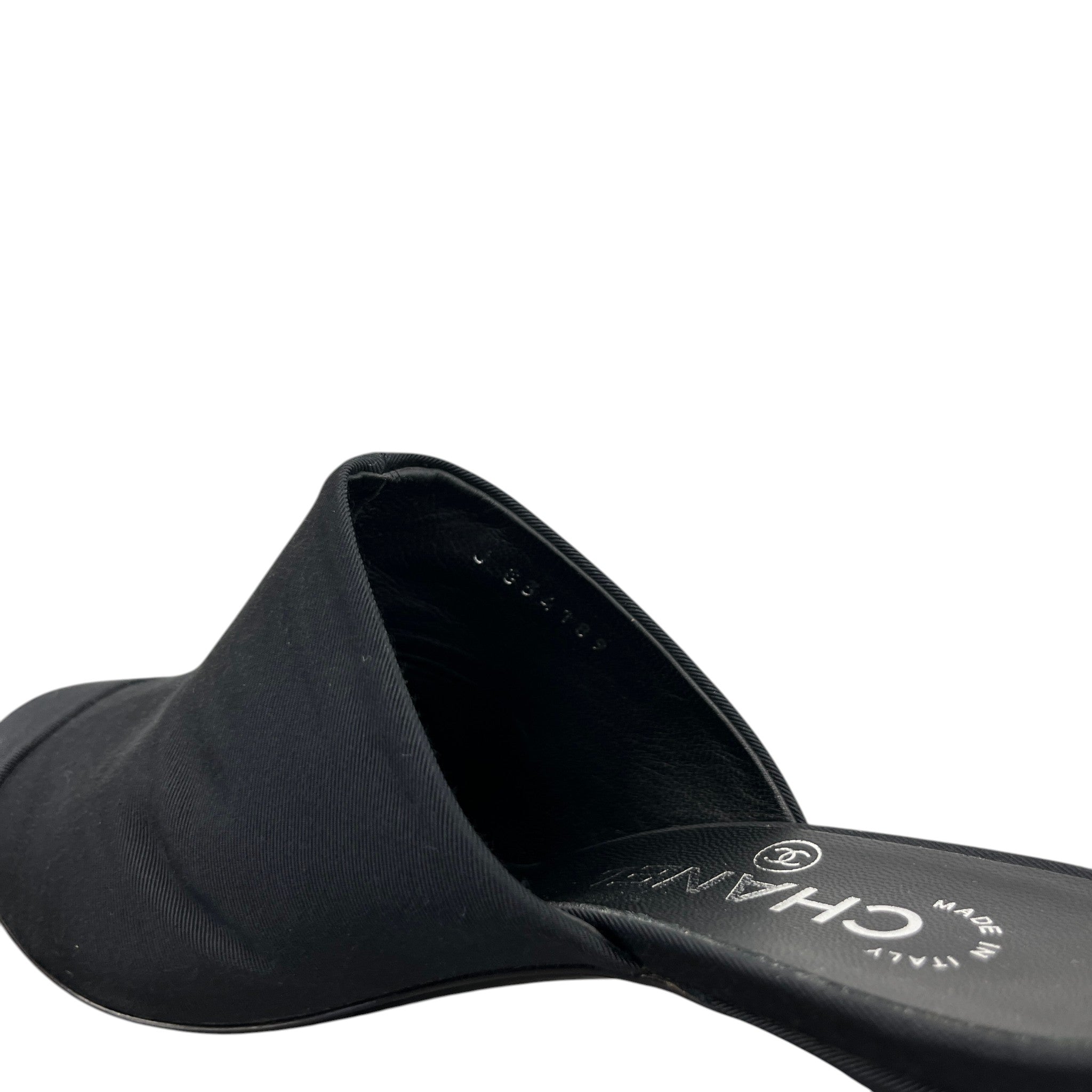 Women's Cap-Toe Heels Black Size EU 36.5 / UK 3.5