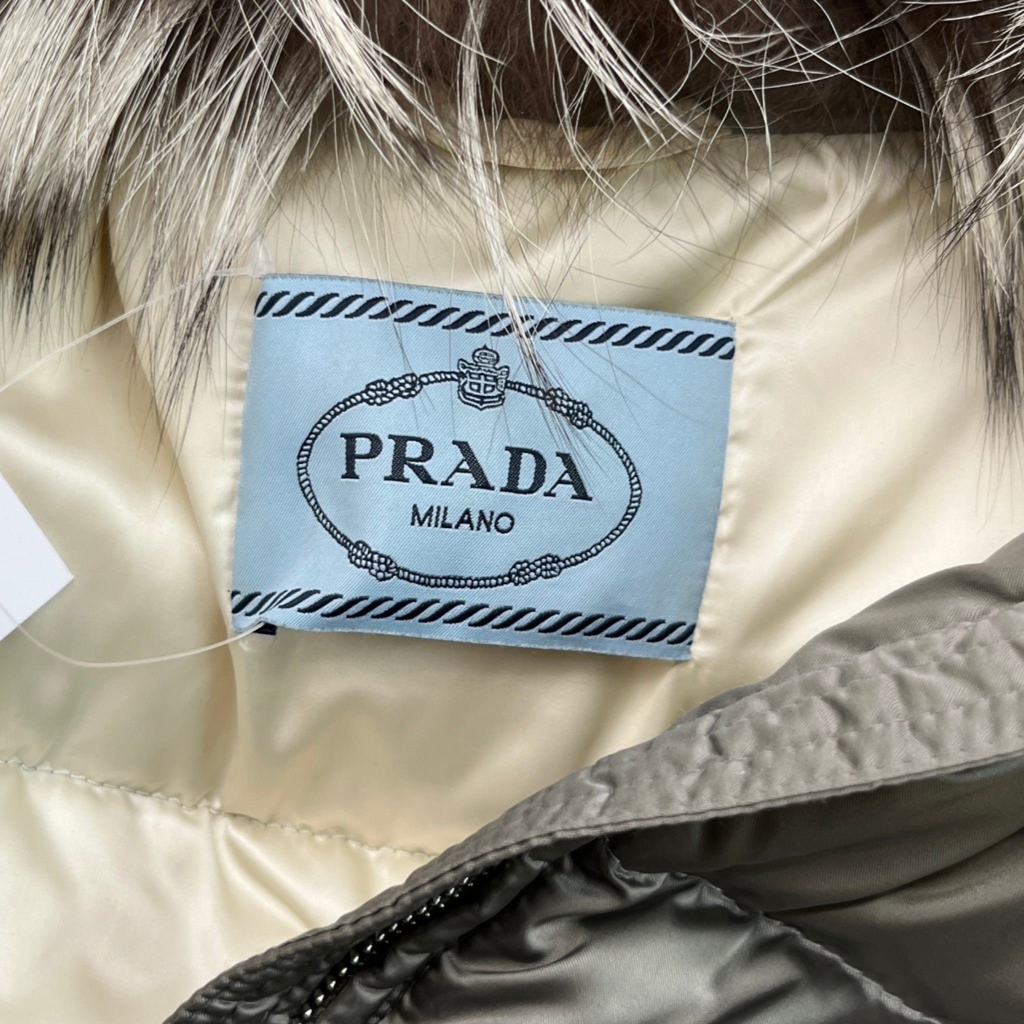 Women's Plaque Logo Down Jacket Grey Size IT 42 / UK 10
