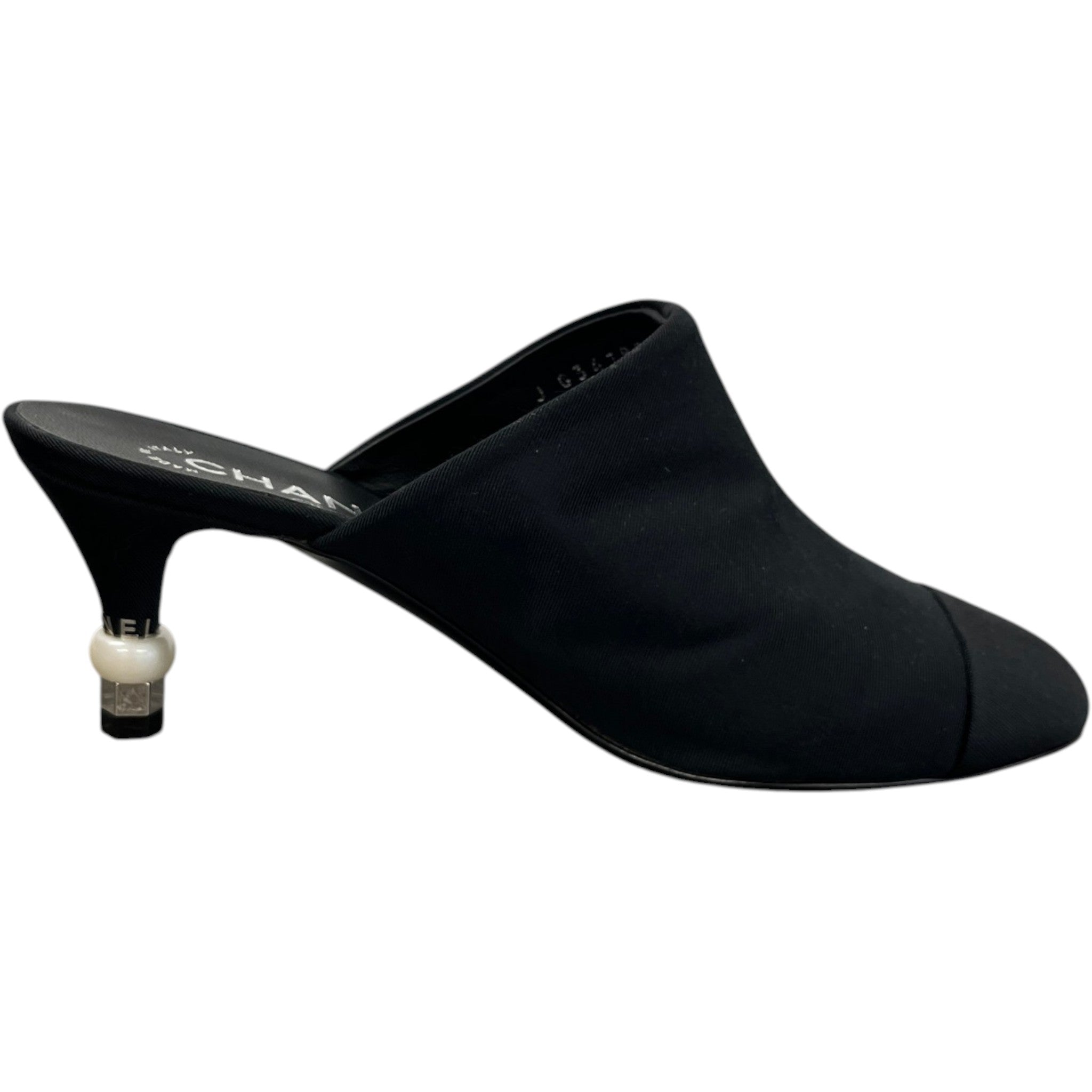 Women's Cap-Toe Heels Black Size EU 36.5 / UK 3.5