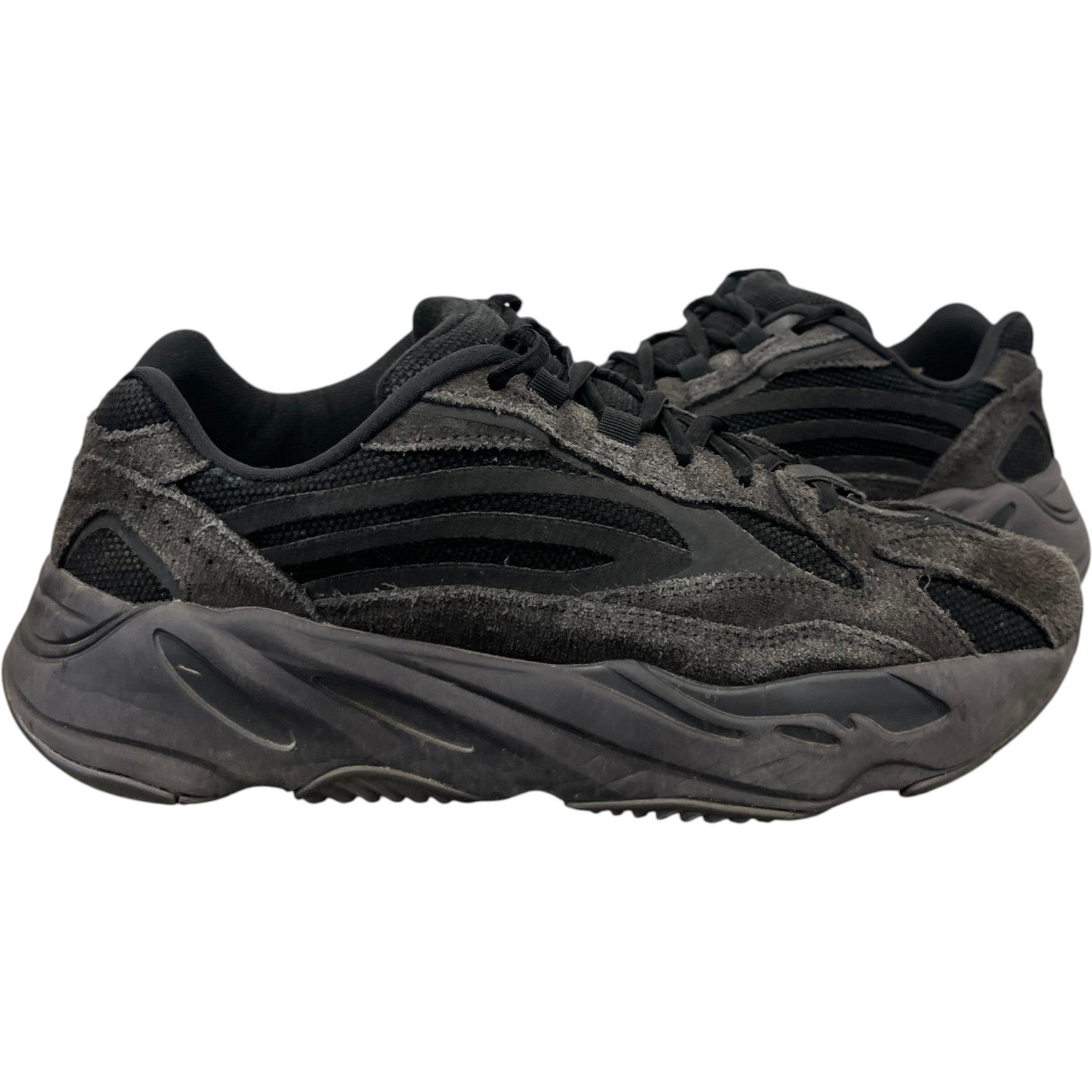Men's Boost 700 Low Trainers Black Size EU 42.5 / UK 8.5